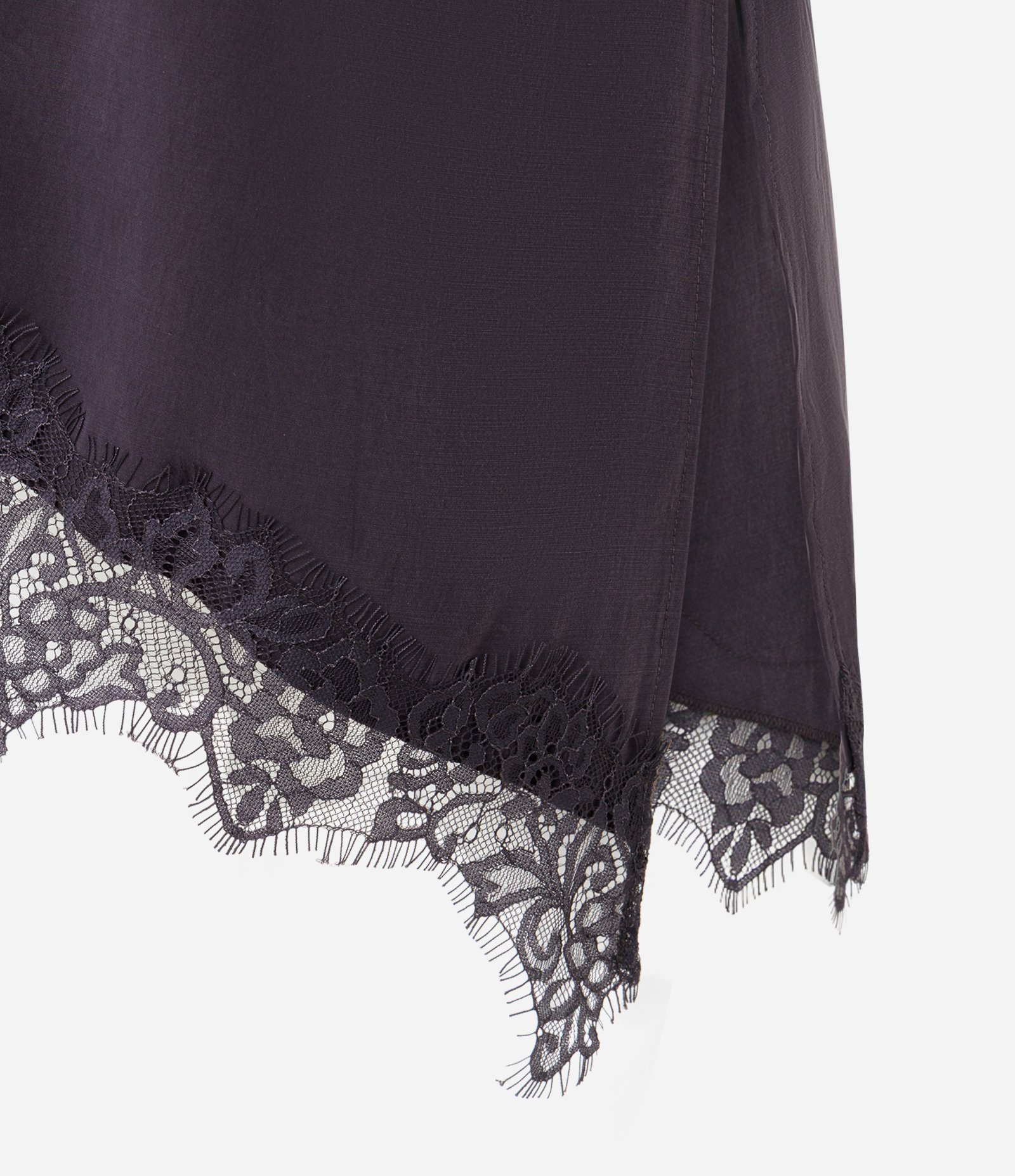 Blusa Assimétrica com Renda e Fenda Lateral Marrom 7