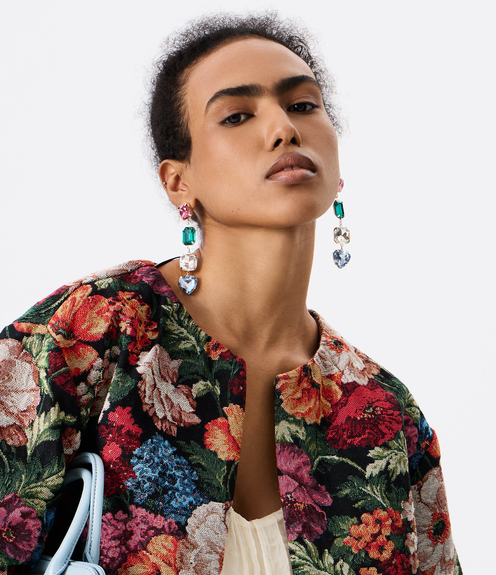 Casaco Balonê em Jacquard Floral Multicores 2