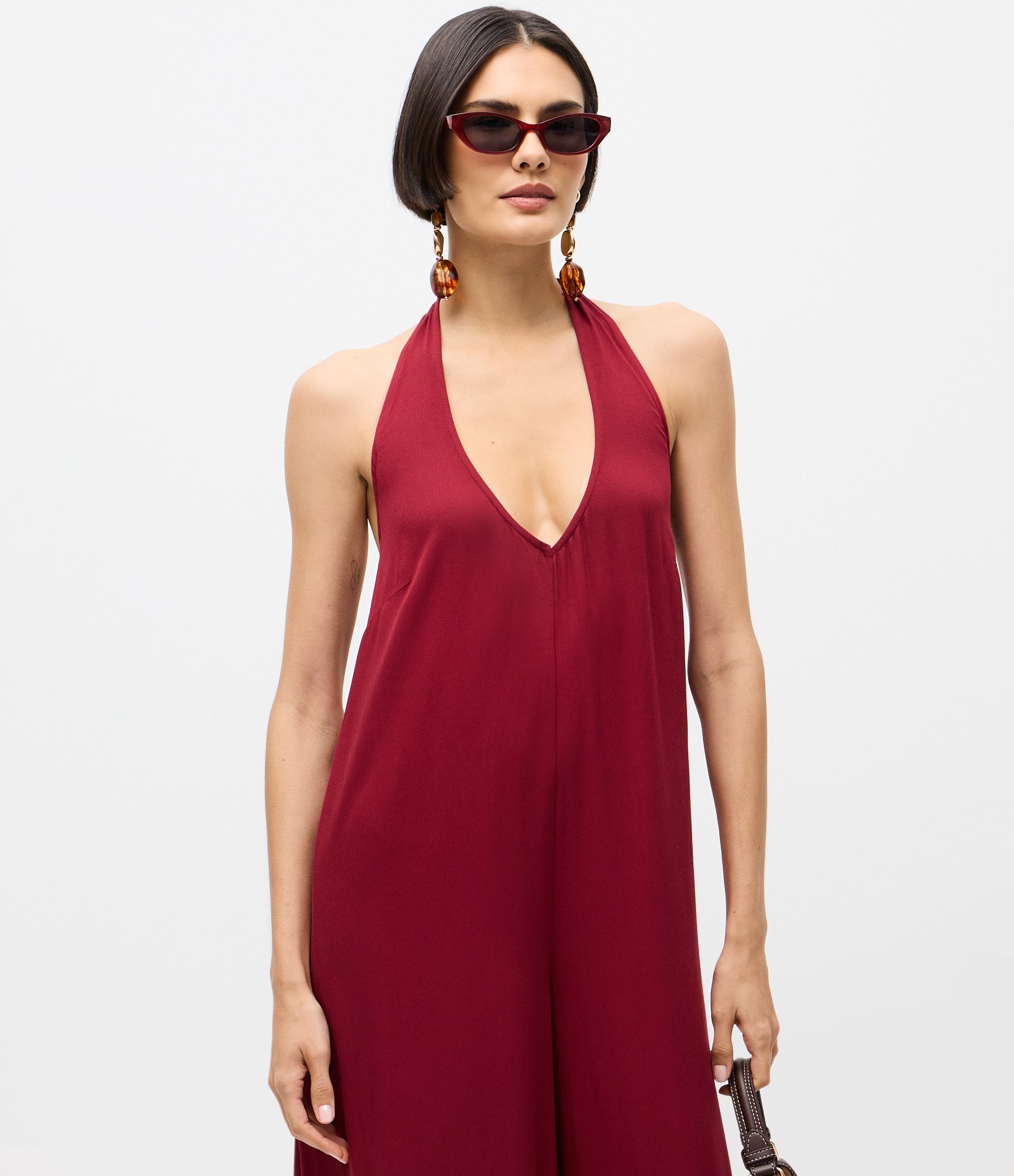 Macacão sem Manga em Viscose com Amarração no Pescoço Vermelho 2