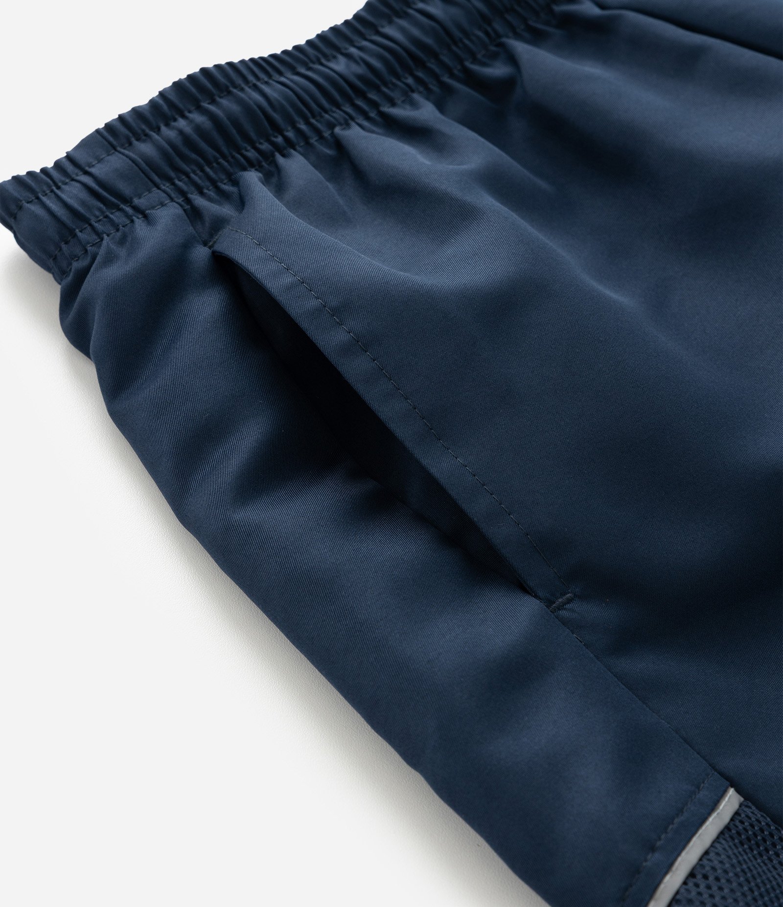 Bermuda Masculina Esportiva com Cós Elástico Azul 5