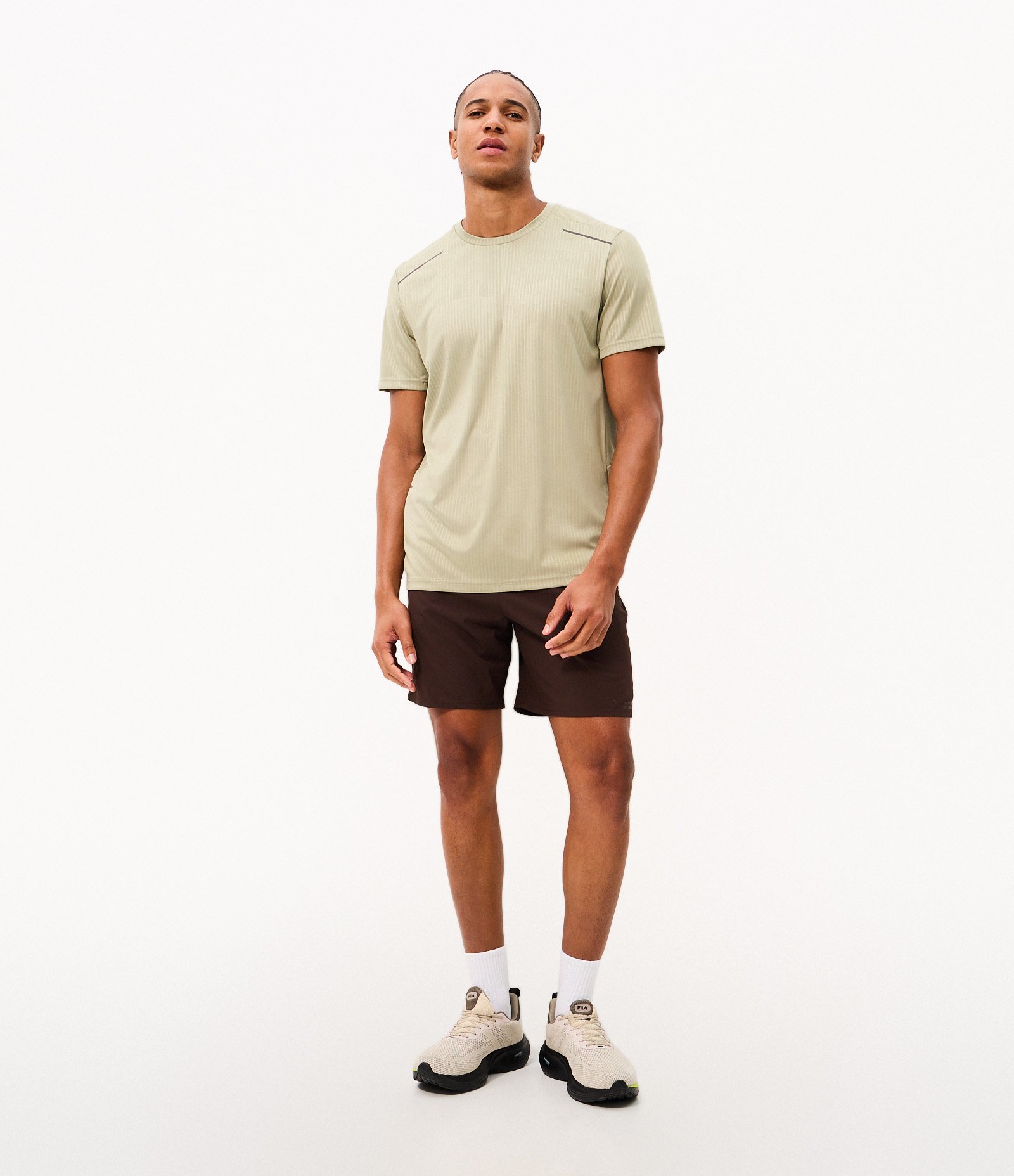 Camiseta Esportiva Regular com Tecnologia Dry Bege Claro 2