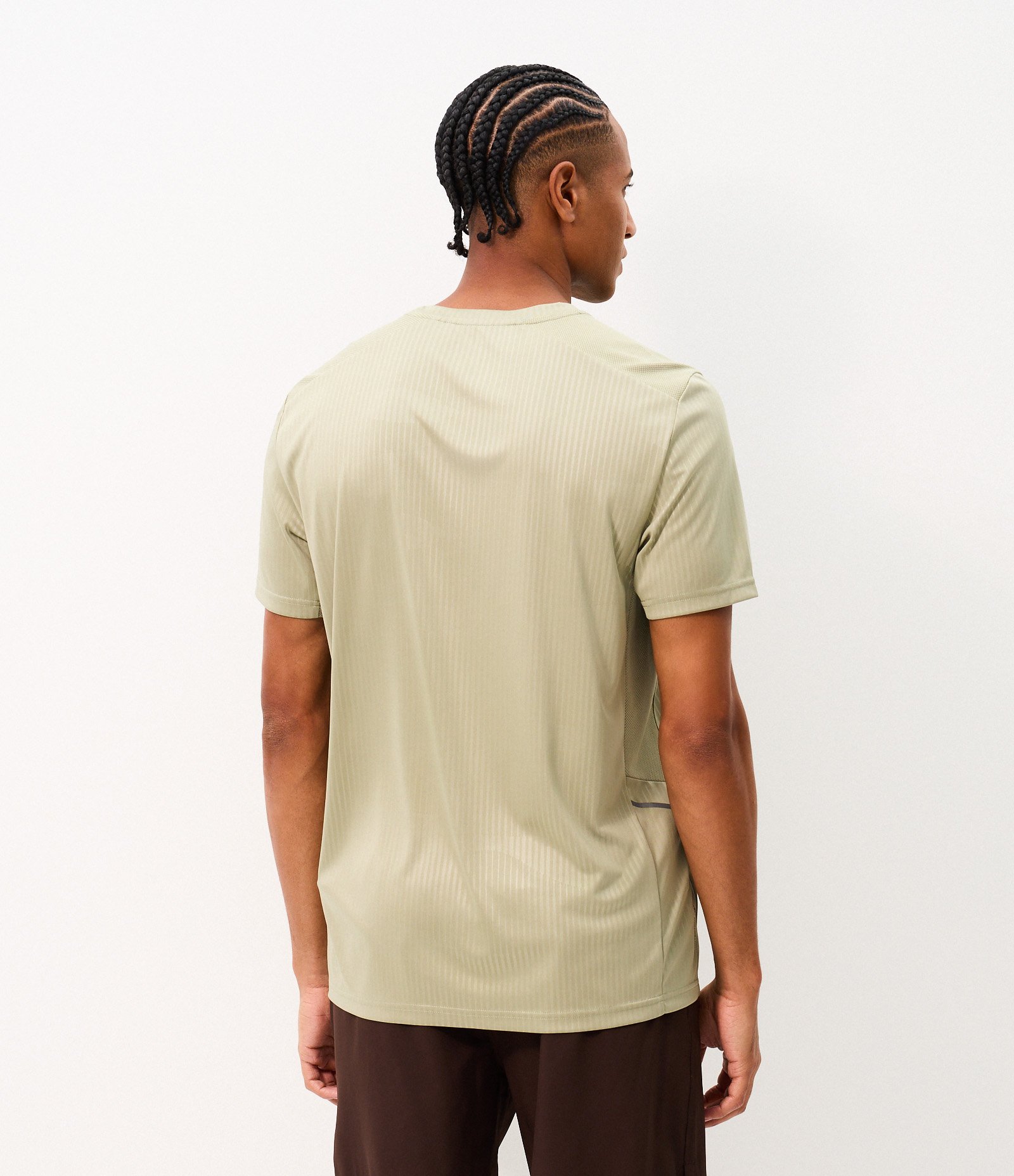 Camiseta Esportiva Regular com Tecnologia Dry Bege Claro 4