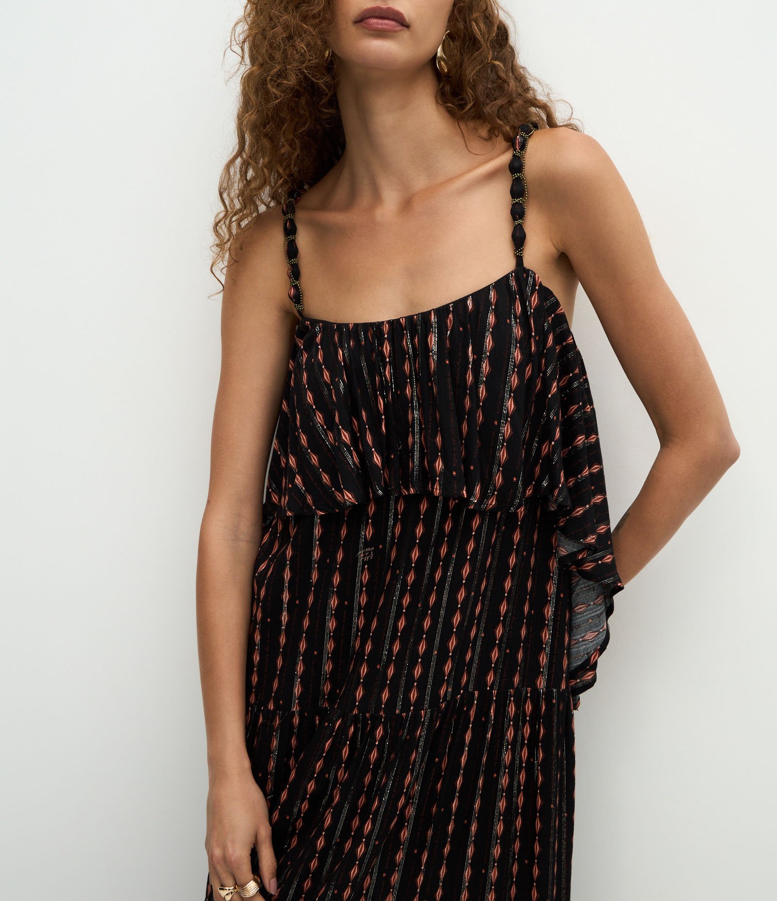 Vestido Longo Estampado com Aviamento nas Alças Preto 4