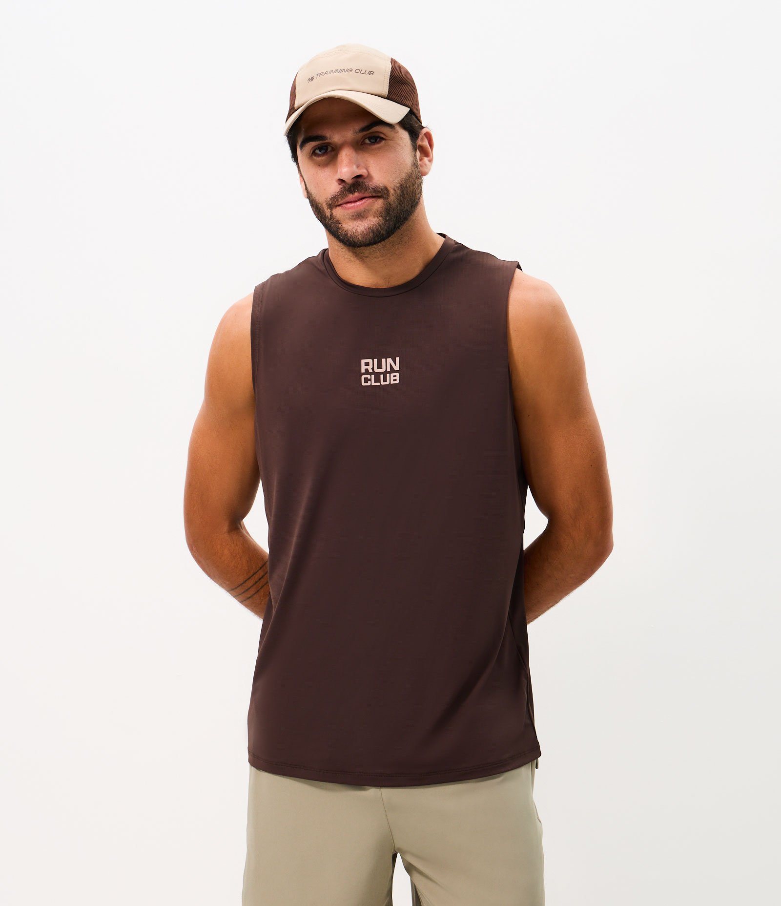 Regata Esportiva Machão em Poliamida com Tecnologia Dry Marrom 1