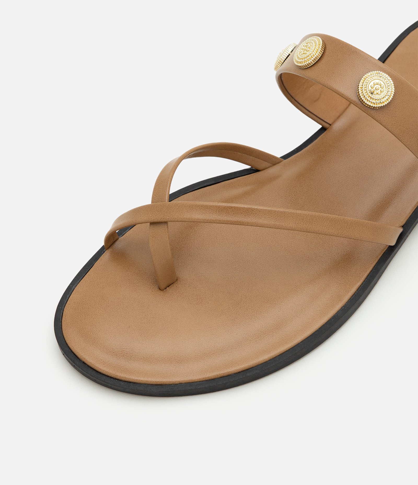 Rasteira de Tiras em PU com Enfeite de Moedas Bege 3