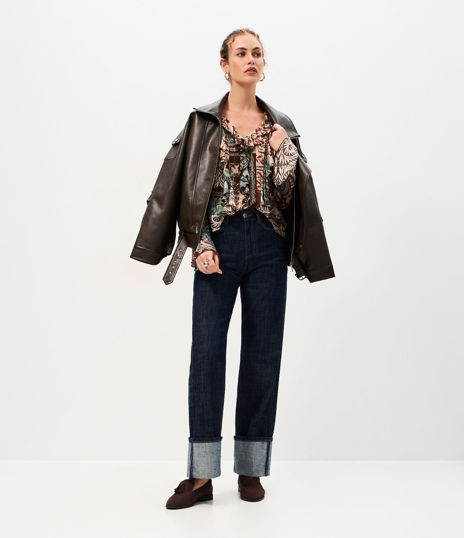 Blusa Bata Estampada em Viscose com Babados Multicores 2