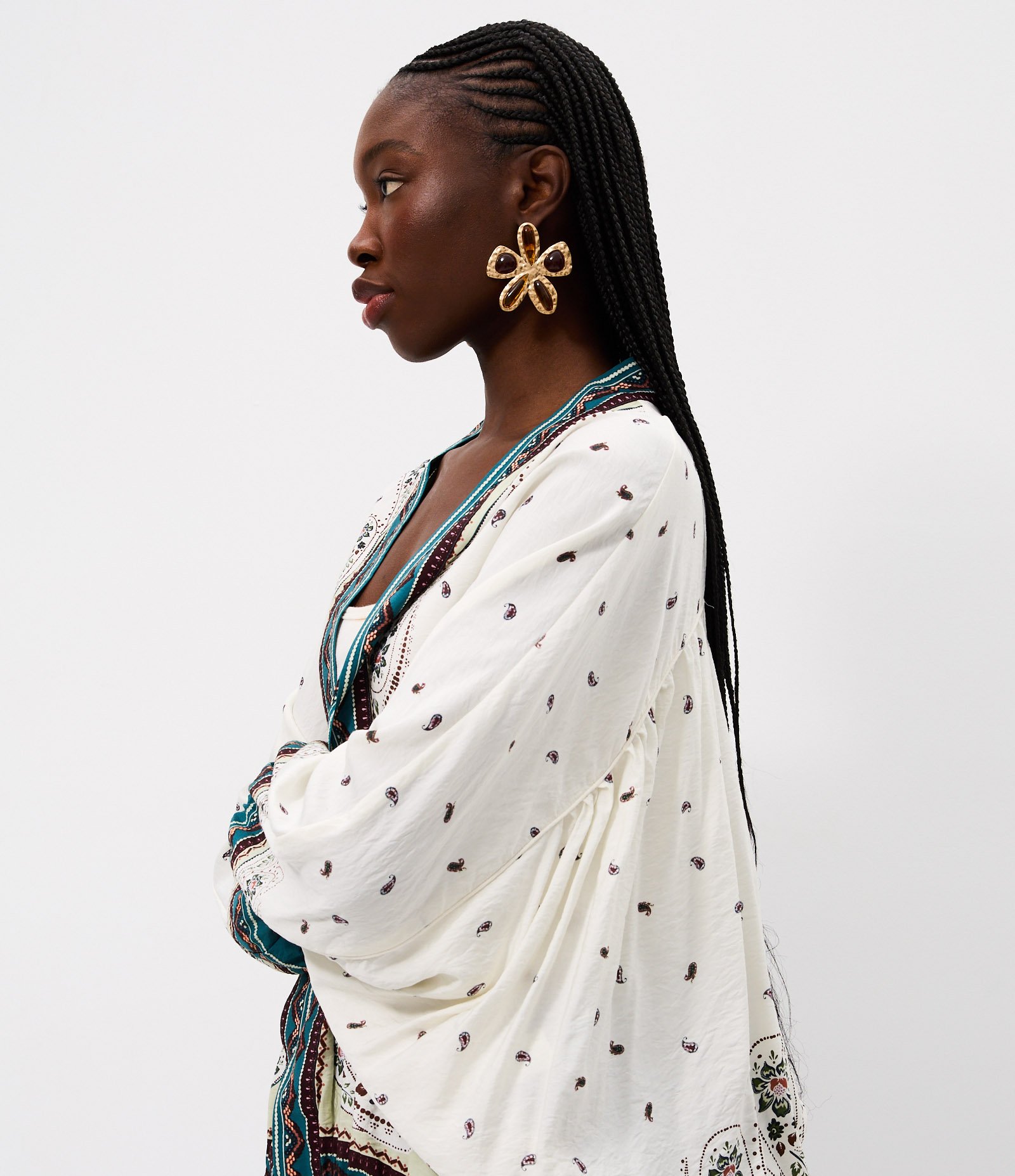 Kimono em Viscose com Estampa Étnica e Manga Bufante Off White 3