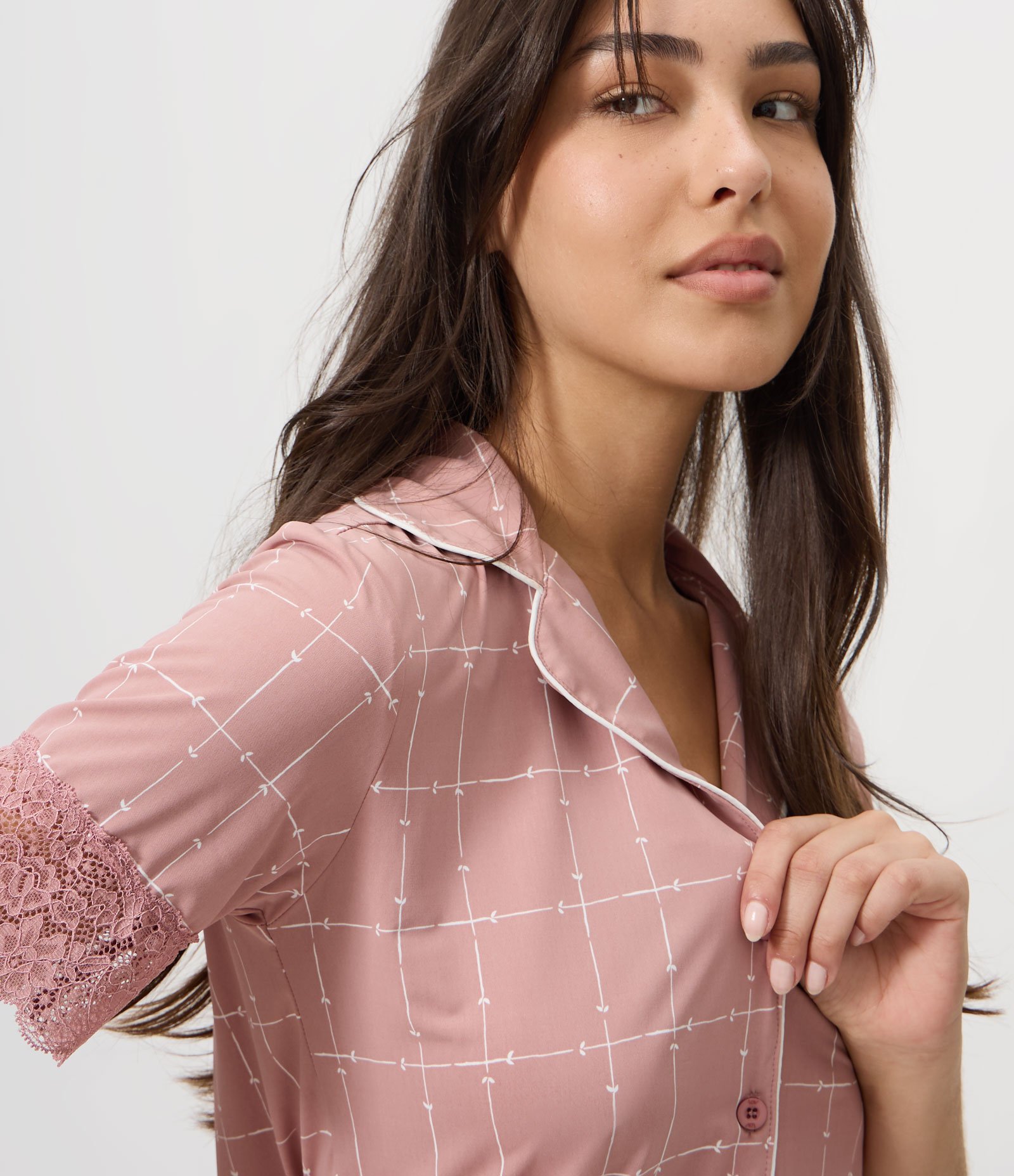 Pijama Curto Americano em Microfibra com Estampa Geométrica Rosa 3