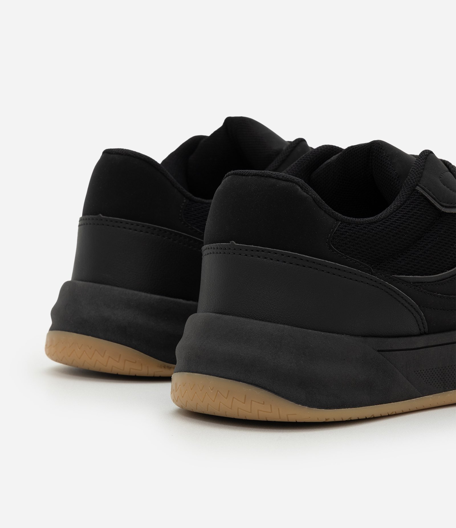 Tênis Street em PU com Sola Bold Preto escuro 5