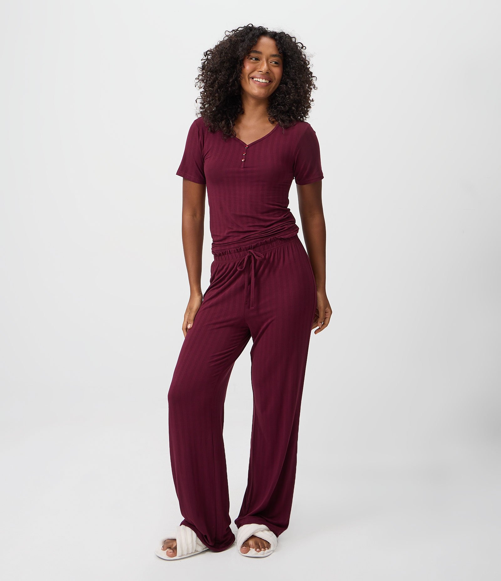 Calça de Pijama em Ribana com Fru Fru no Cós Vinho 1