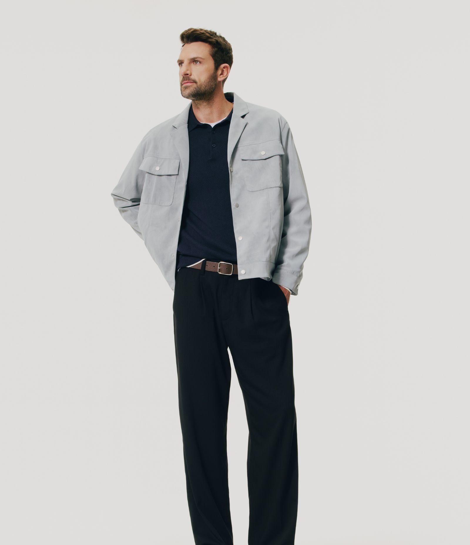 Jaqueta Regular em PU com Gola Blazer Cinza 1