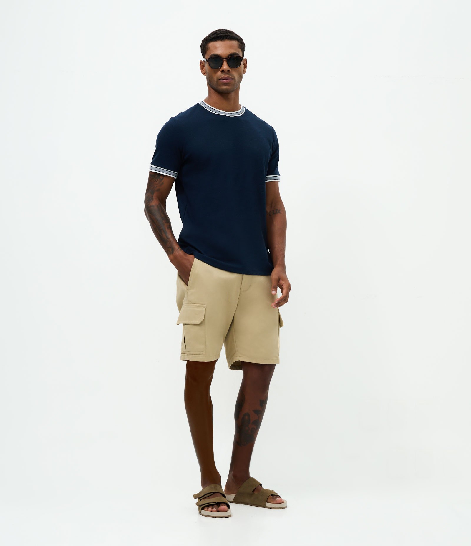 Camiseta Regular em Algodão Texturizado Azul 2