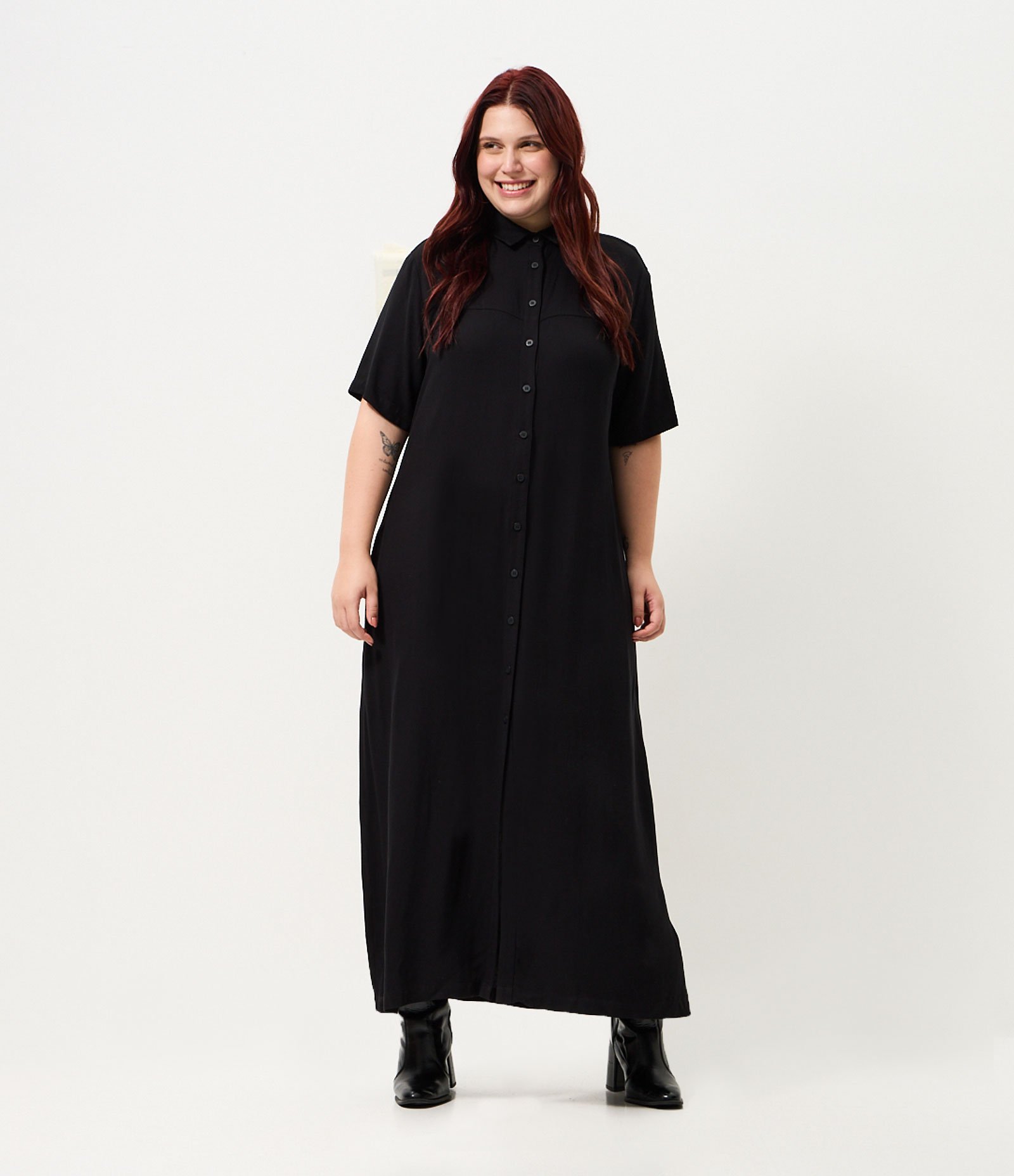 Vestido Chemise Midi Viscose Curve & Plus Size Preto 1