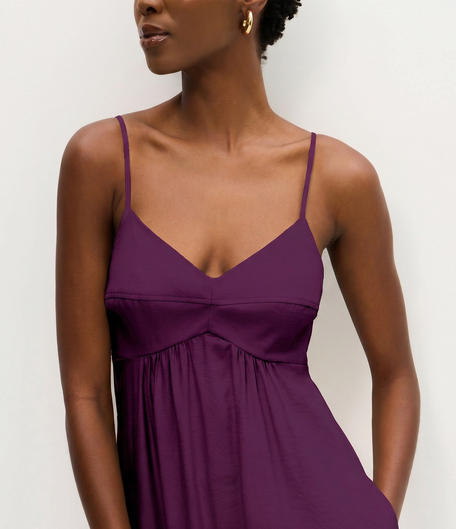 Vestido Midi Evasê em Viscose com Decote Coração Roxo 1