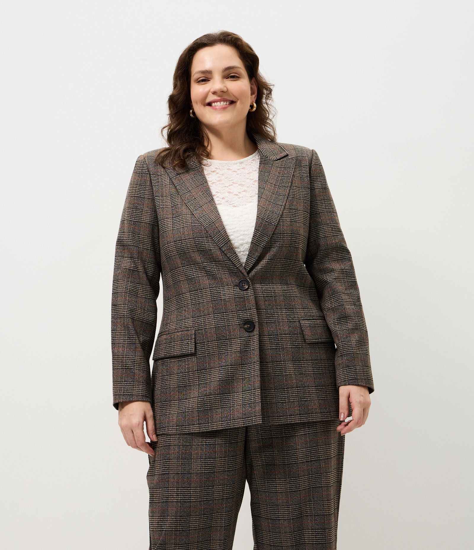 Blazer Xadrez Alfaiatado Curve & Plus Size Marrom 1