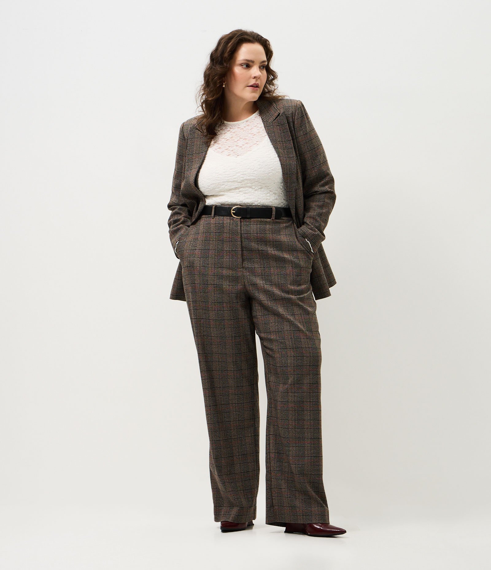 Blazer Xadrez Alfaiatado Curve & Plus Size Marrom 3