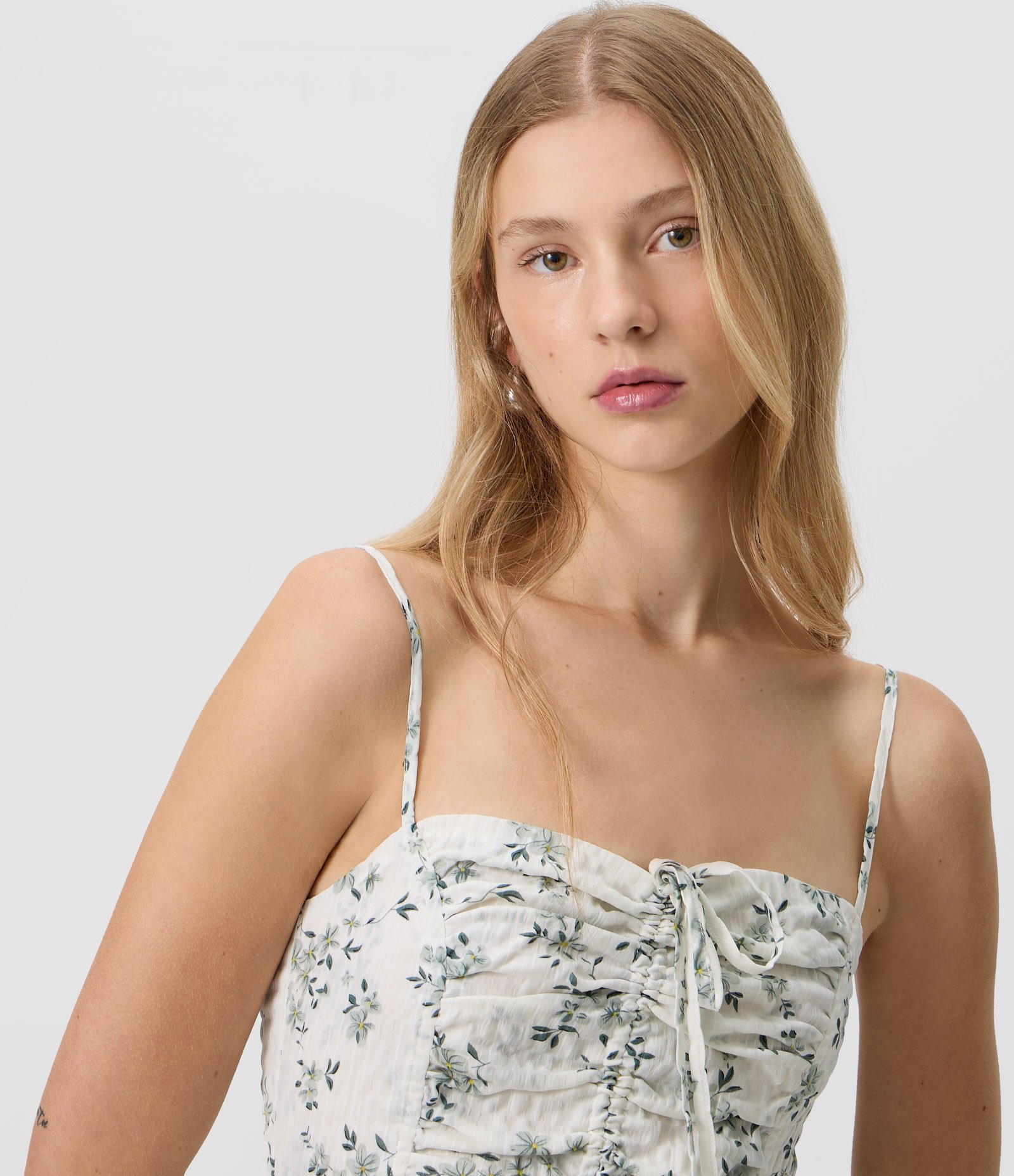 Vestido Floral Liberty Texturizado com Amarração Branco 3