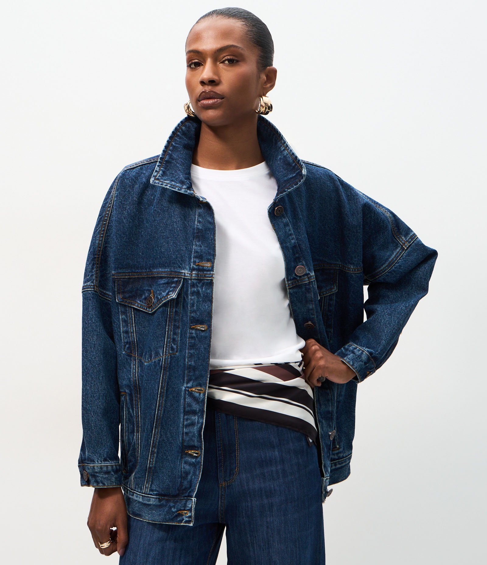 Jaqueta Oversized em Jeans com Bolsos e Botões Azul 1
