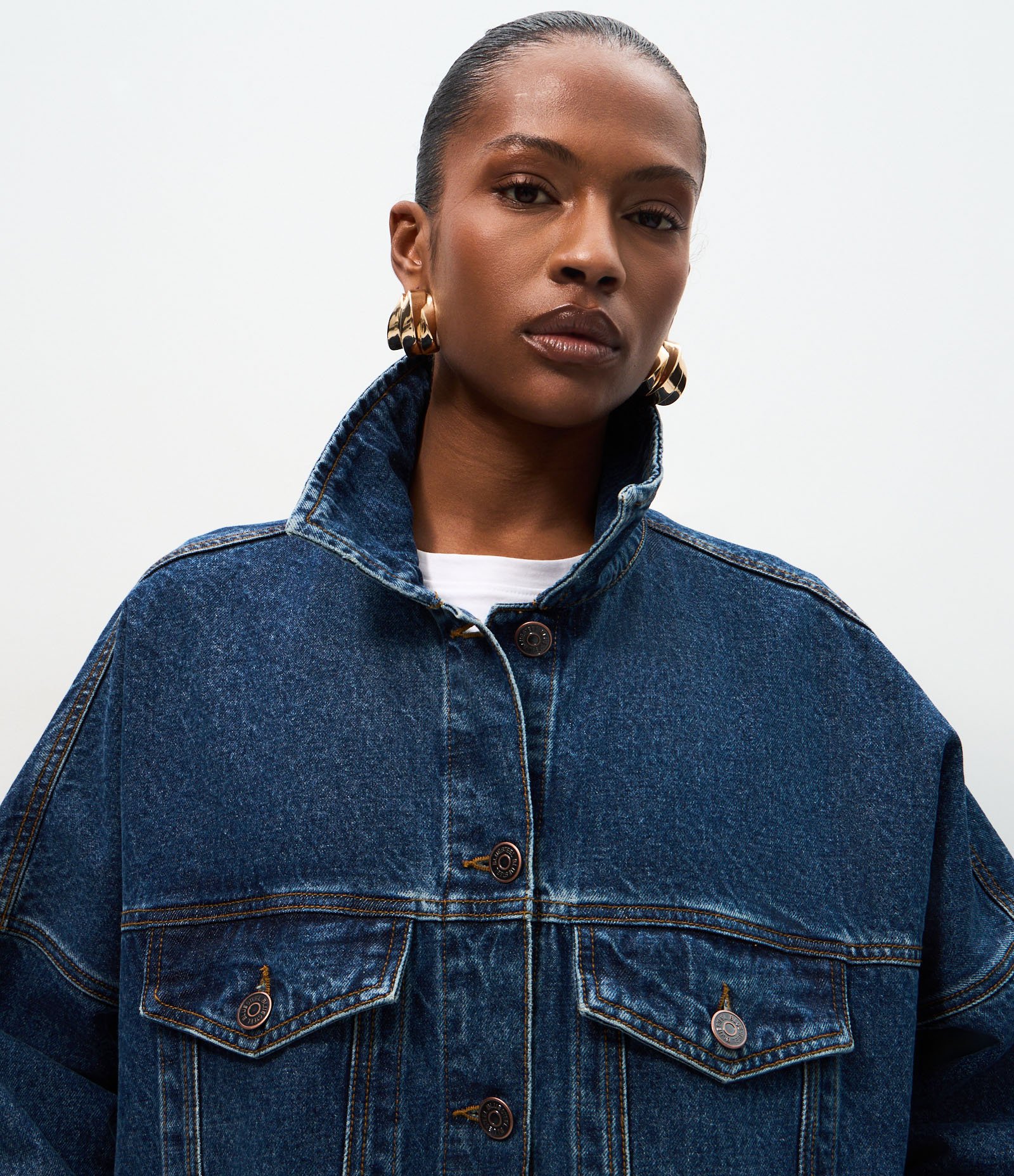 Jaqueta Oversized em Jeans com Bolsos e Botões Azul 3
