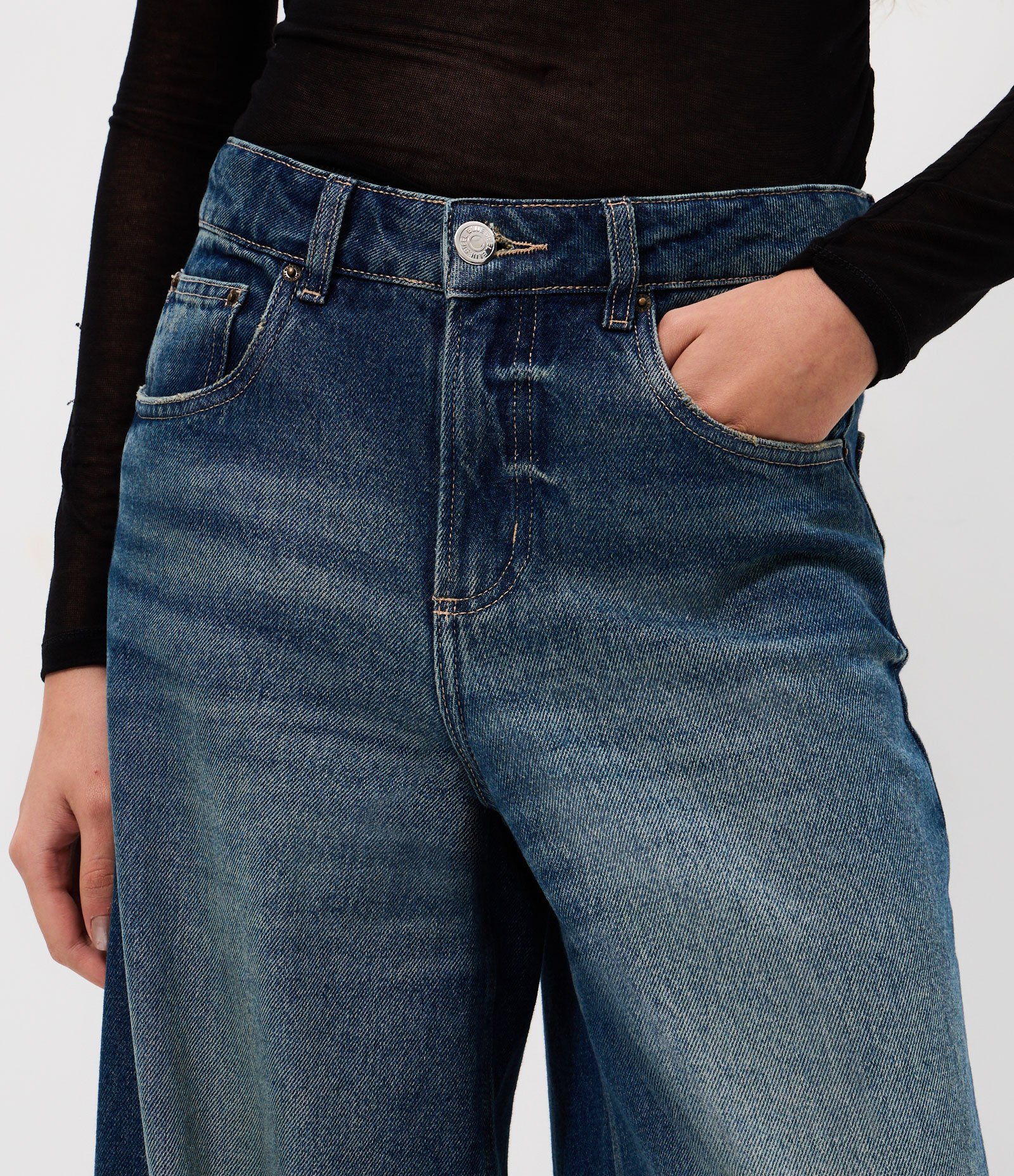 Calça Super Wide Jeans com Cintura Média Azul Escuro 3