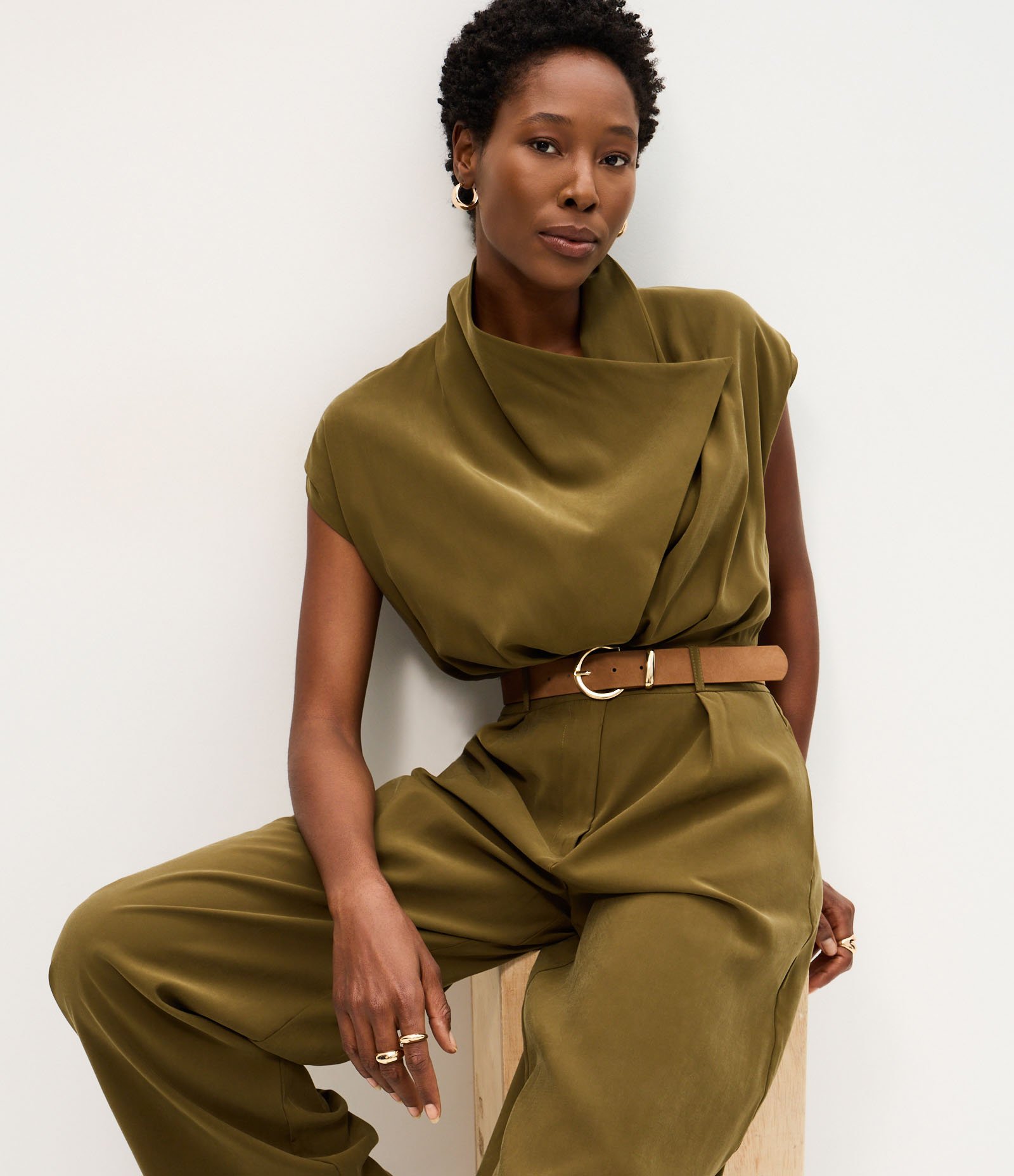 Macacão em Viscose com Decote Transpassado Verde 5