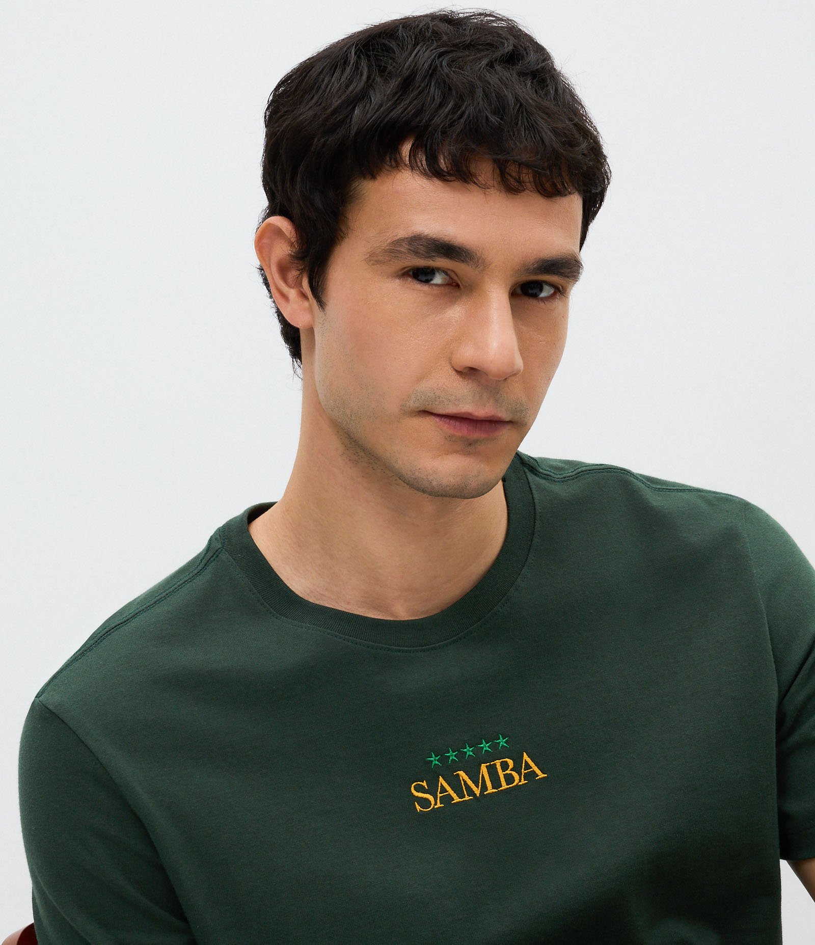 Camiseta Manga Curta com Bordado Samba Verde 2