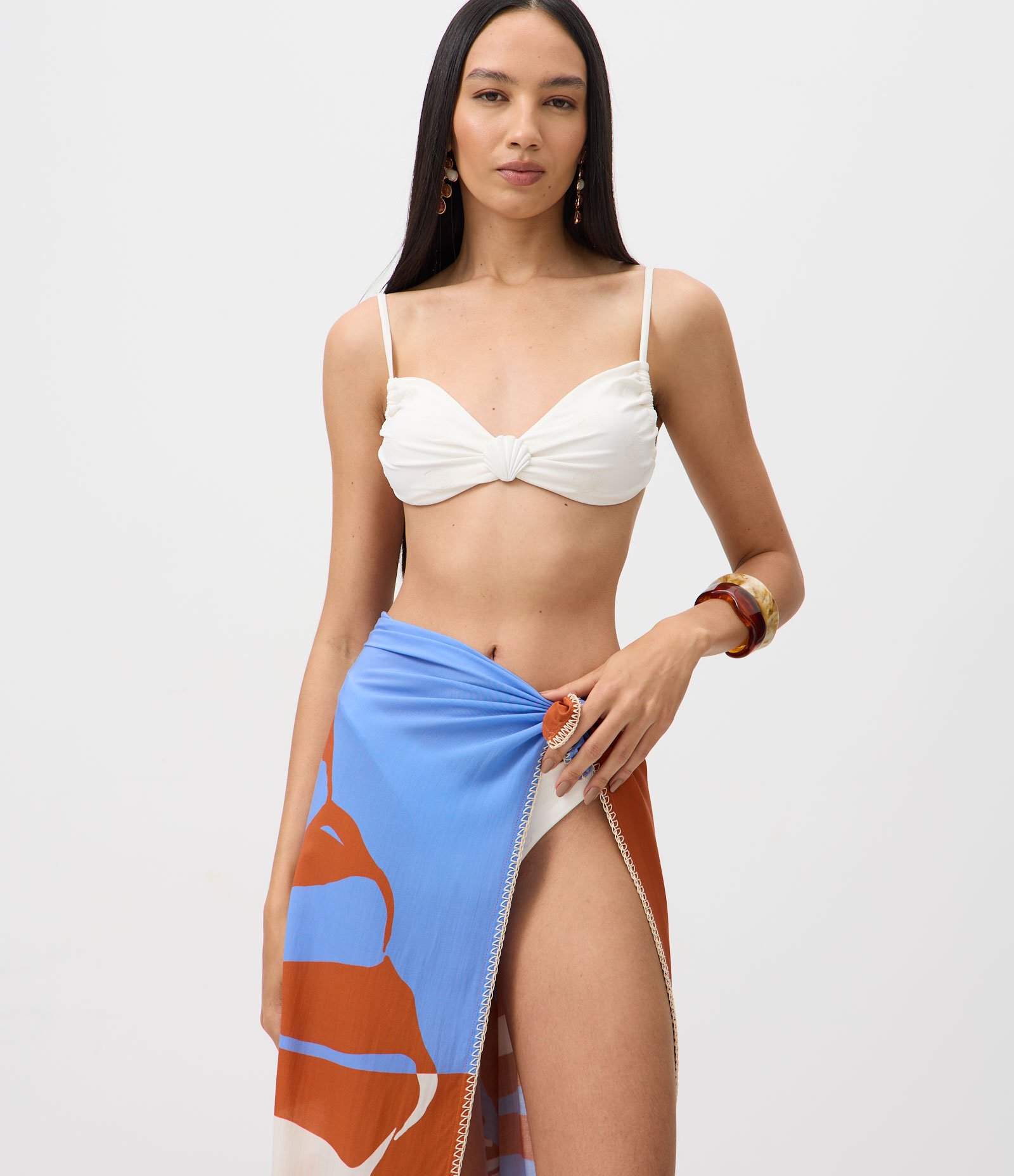 Canga de Praia em Viscose com Estampa Fundo do Mar Azul/Laranja 4