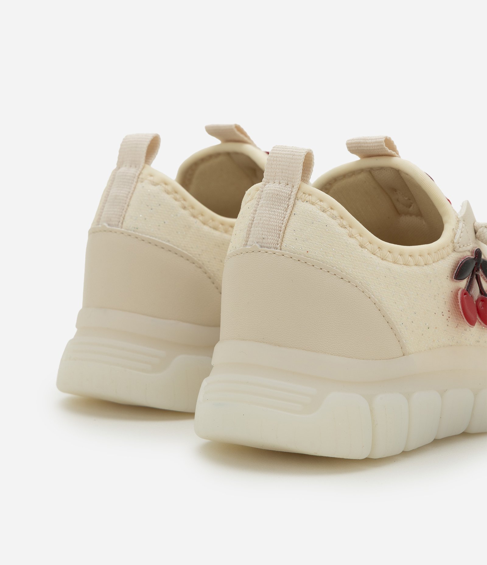 Tênis Infantil com LED e Aplique de Cereja – Tam 20 a 27 Off White 3