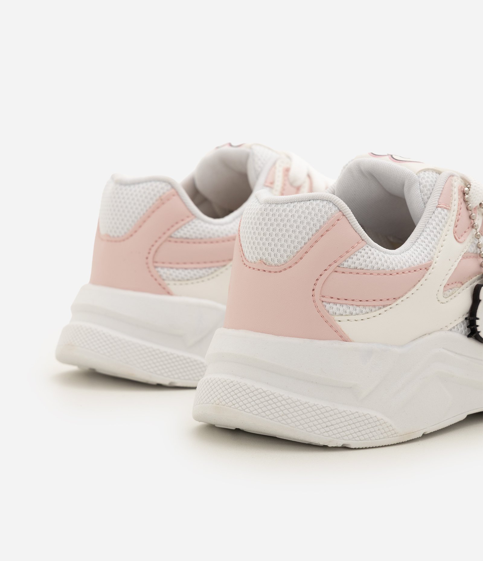 Tênis Infantil Esportivo com Recortes e Estampa Hello Kitty – Tam 28 a 34 Branco 3