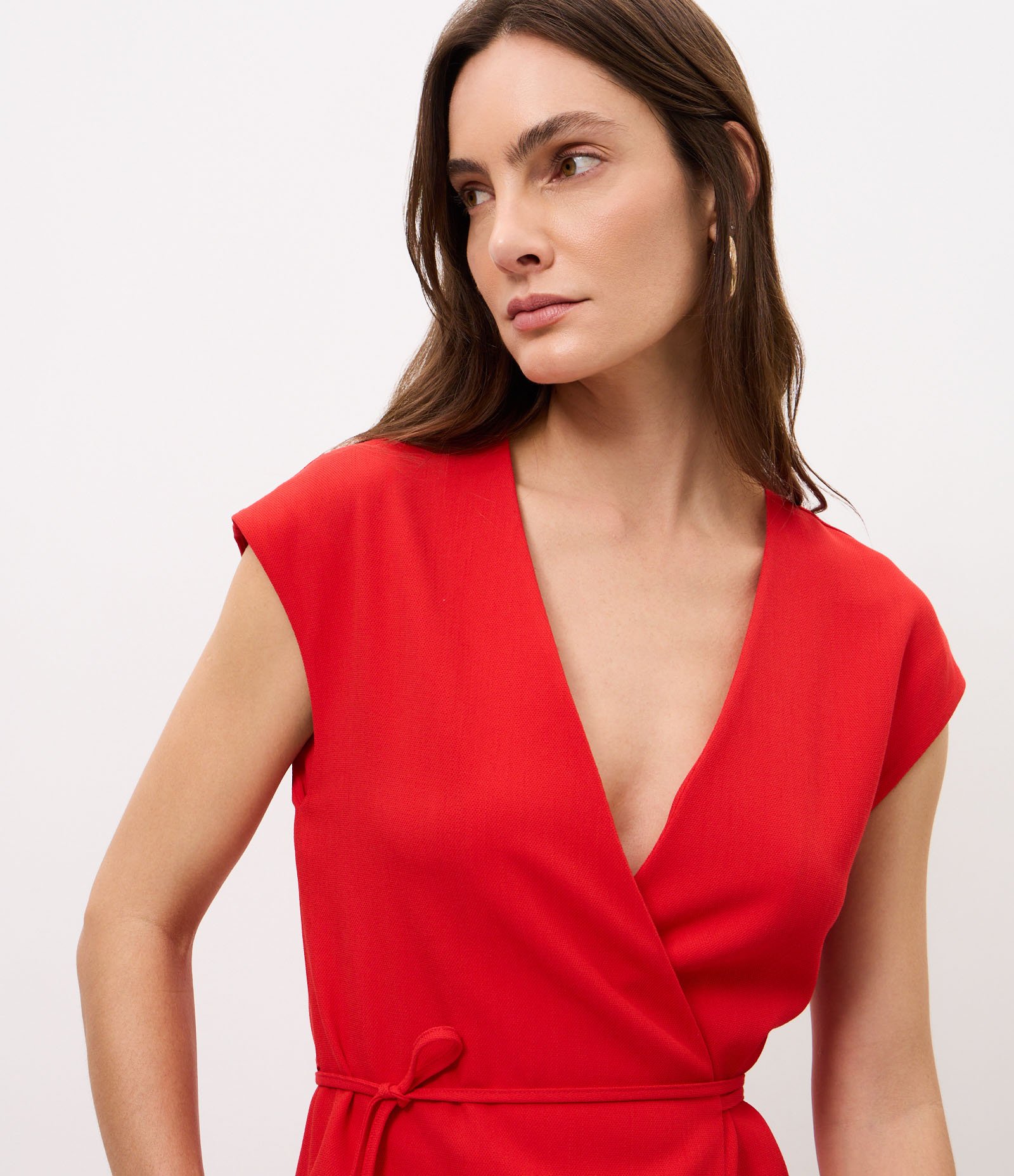 Blusa Alfaiatada Transpassada com Amarração Vermelho 3