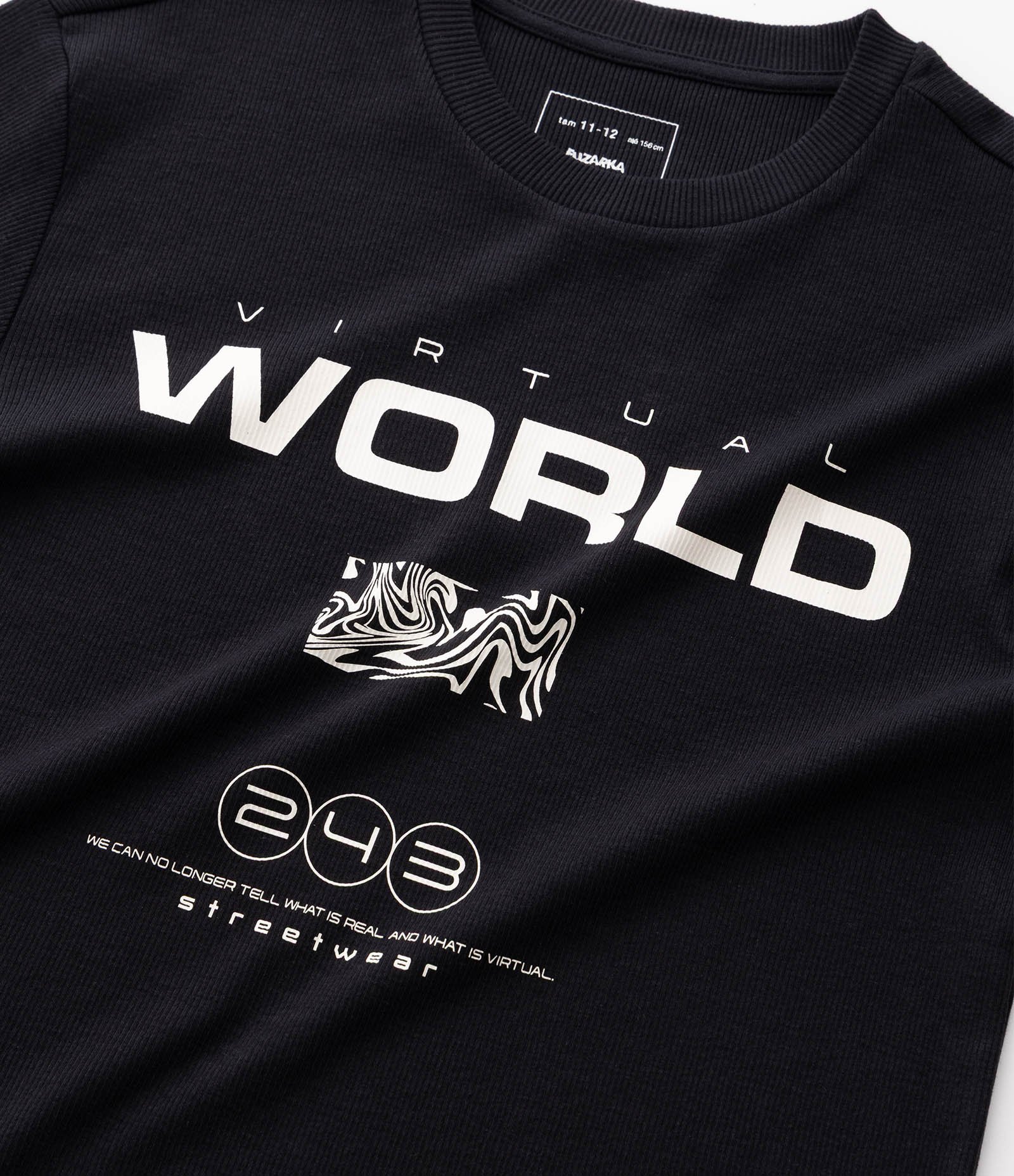 Camiseta Relaxed Infantil em Algodão com Estampa Lettering – Tam 5 a 14 Anos Preto 5