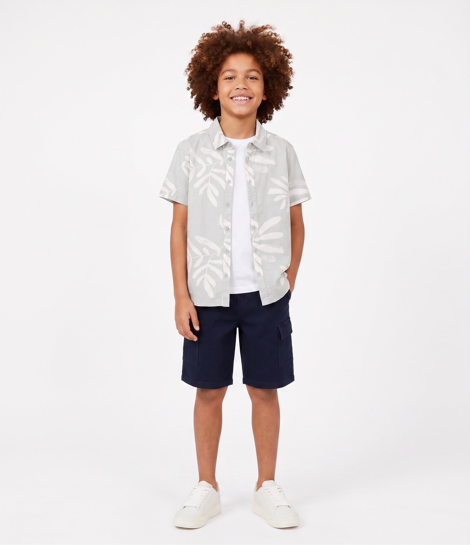 Bermuda Infantil em Sarja com Bolsinhos Cargo - Tam 5 a 14 Anos Azul 1