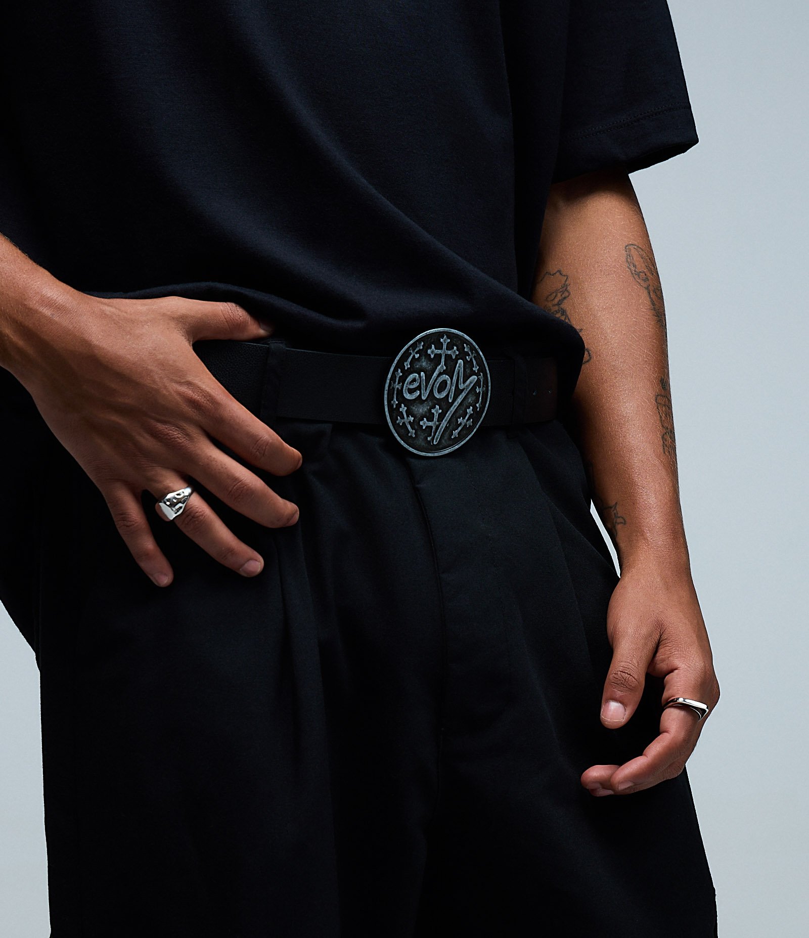 Cinto em Pu com Fivela Evom Veigh Preto 1