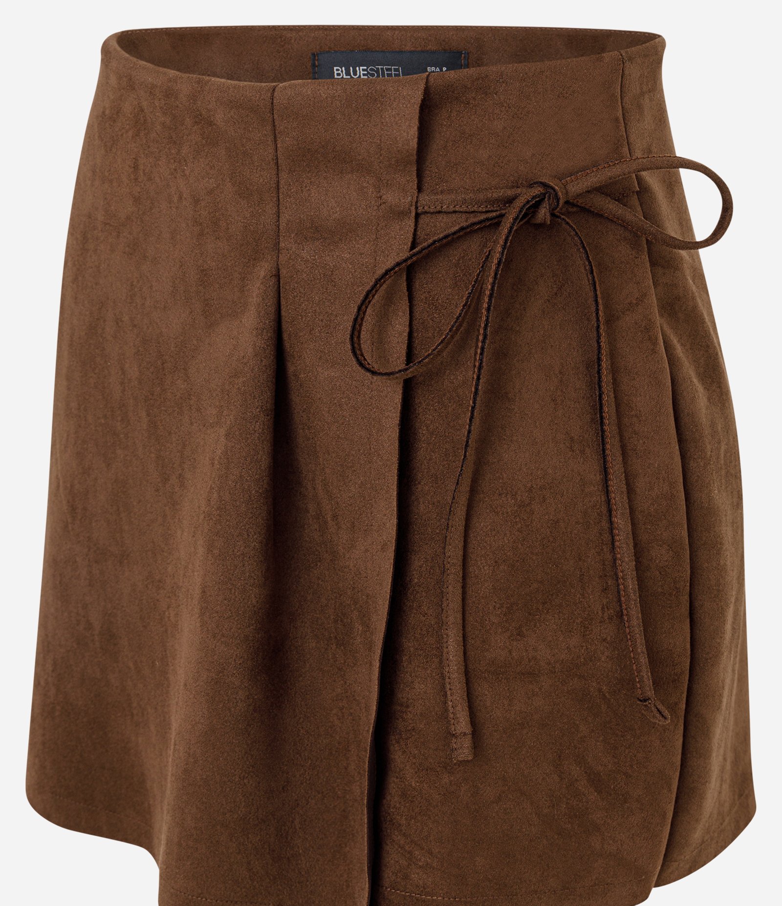 Short Saia Reto em Suede com Drapeado e Laço Marrom 6