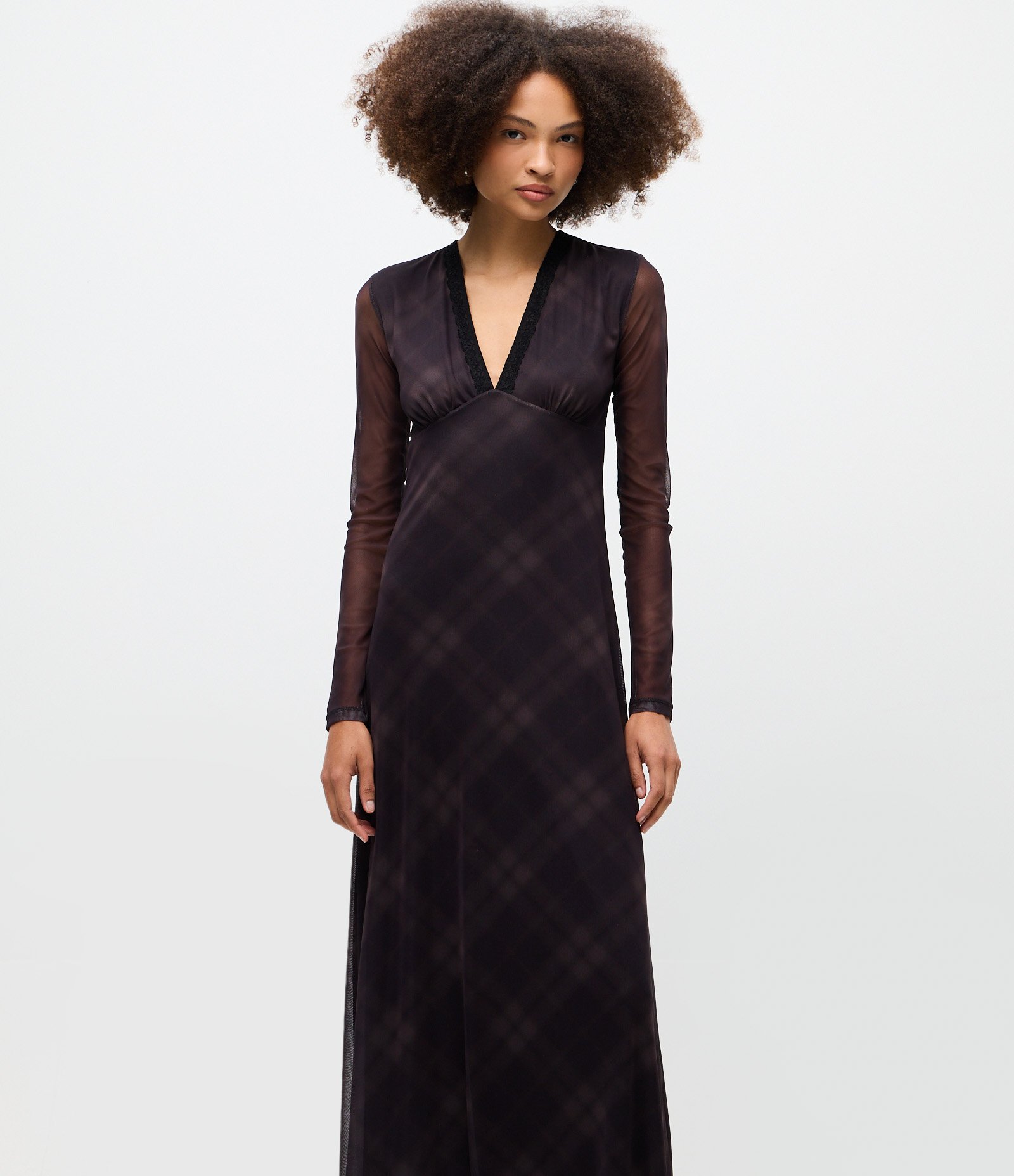 Vestido Midi em Tule Xadrez com Decote V Preto 2
