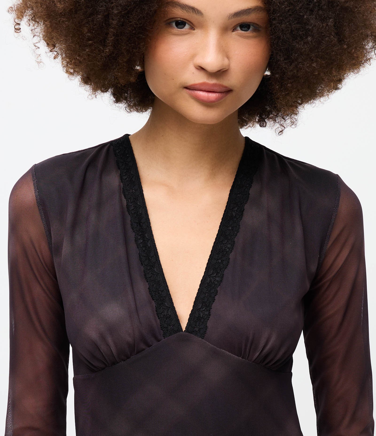 Vestido Midi em Tule Xadrez com Decote V Preto 3