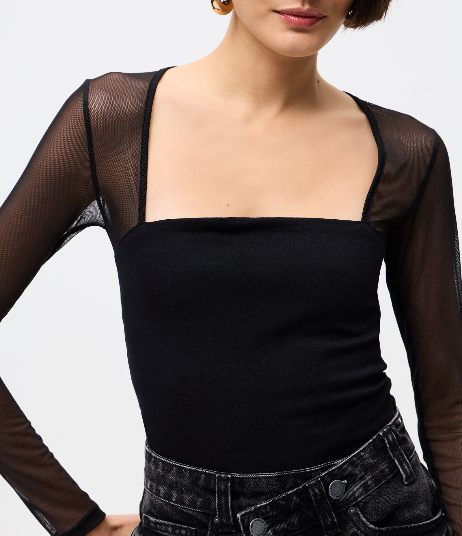 Blusa Manga Longa em Tule com Decote Quadrado Preto 3