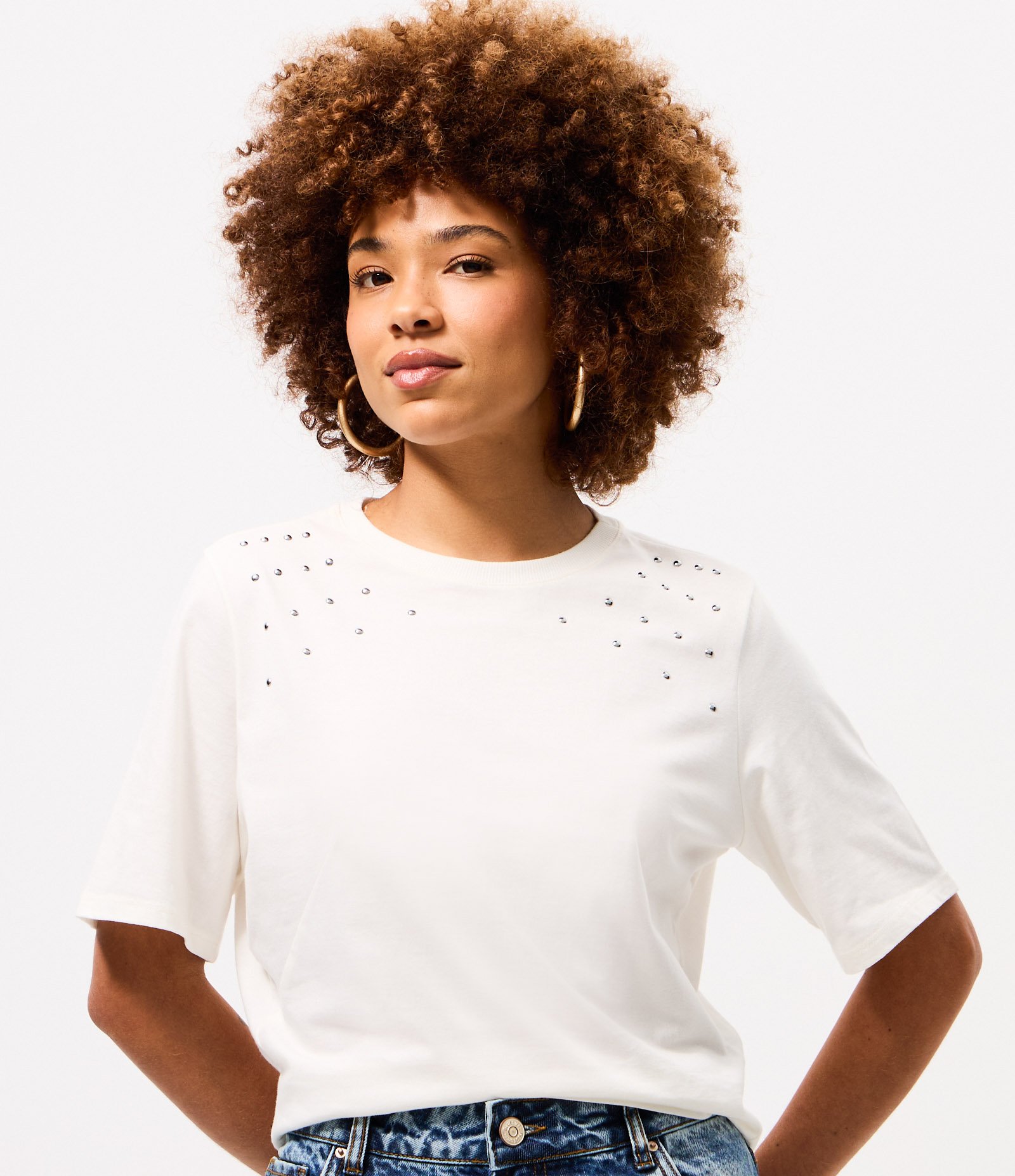 Blusa em Algodão com Aplicação de Pedrinhas nos Ombros Branco 3