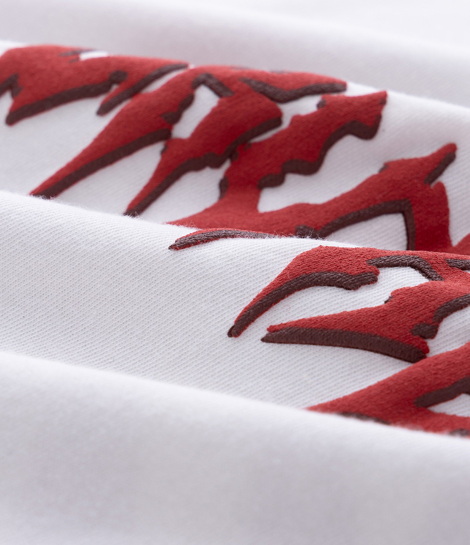 Camiseta Overboxy em Algodão com Estampa Lettering Brutal e Esqueleto Branco 7