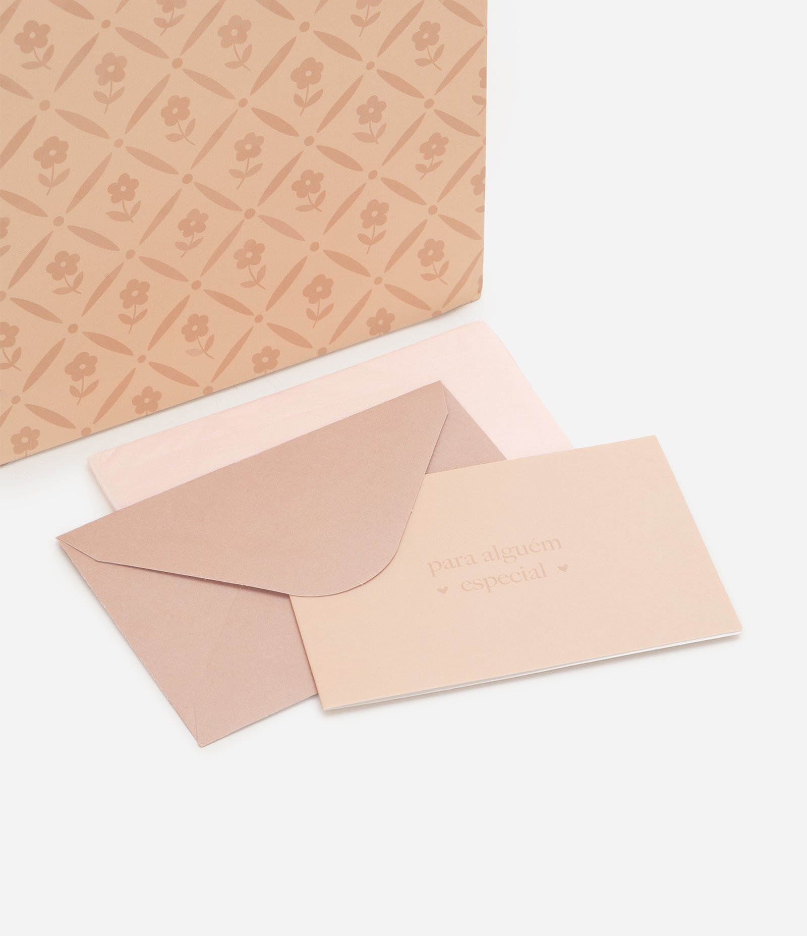 Embalagem de Presente Média com Estampa Floral Bege 4