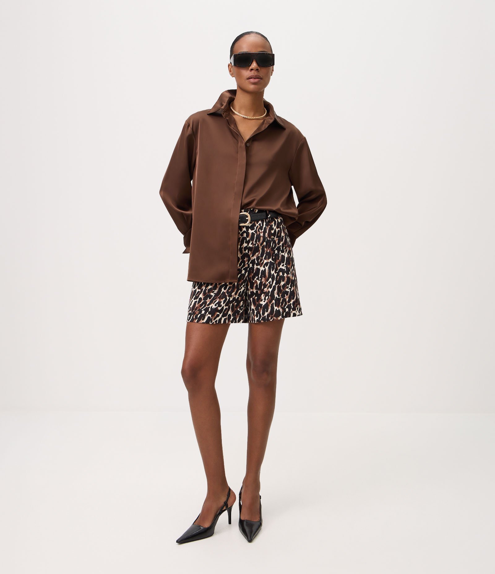 Short Alfaiatado com Estampa Animal Print Marrom 1