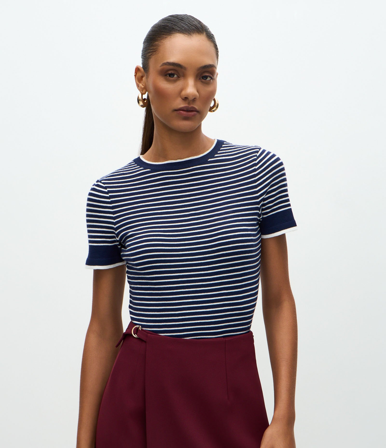 Blusa Regular em Tricô com Estampa Listrada Azul/Branco 1