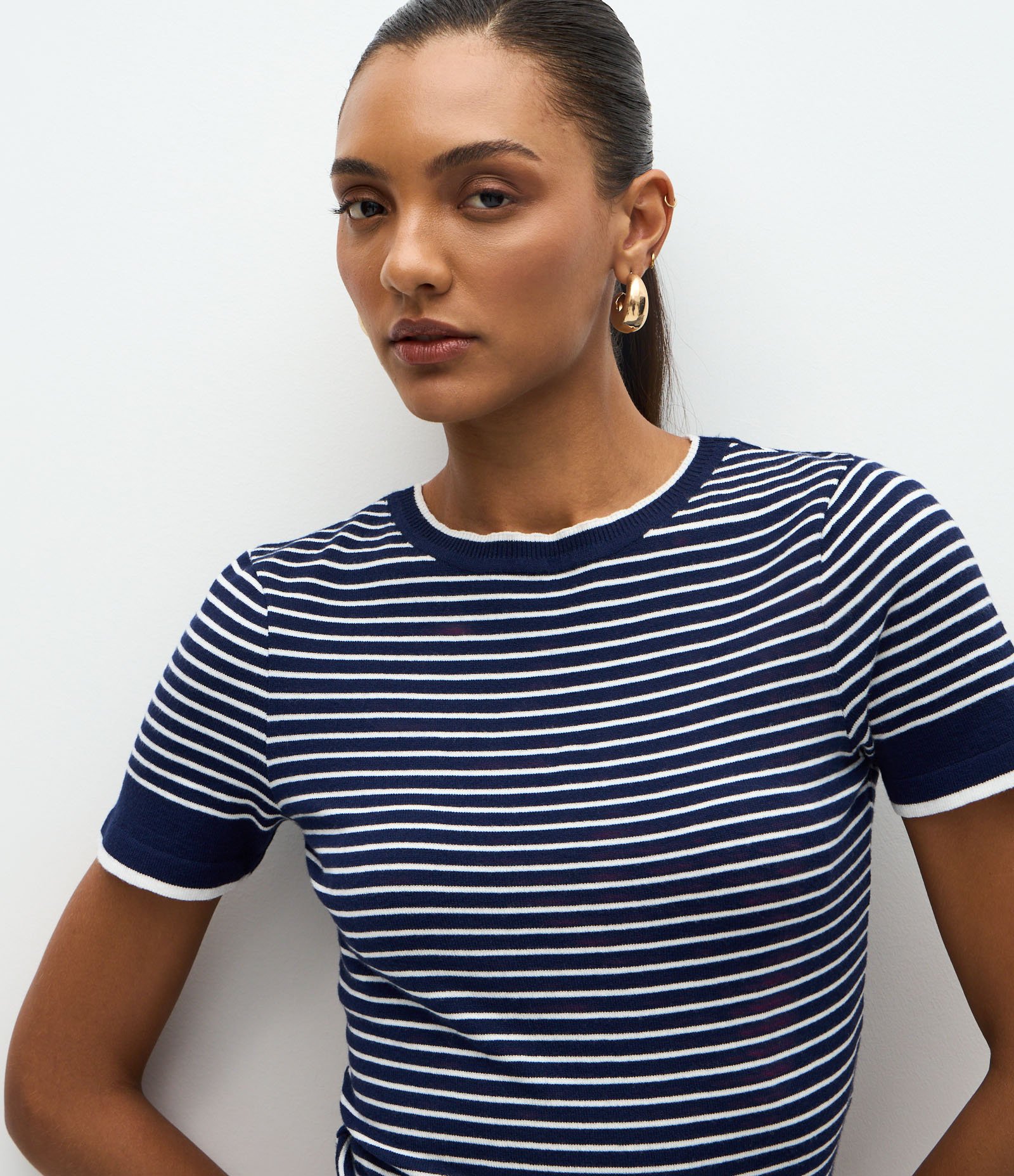 Blusa Regular em Tricô com Estampa Listrada Azul/Branco 3