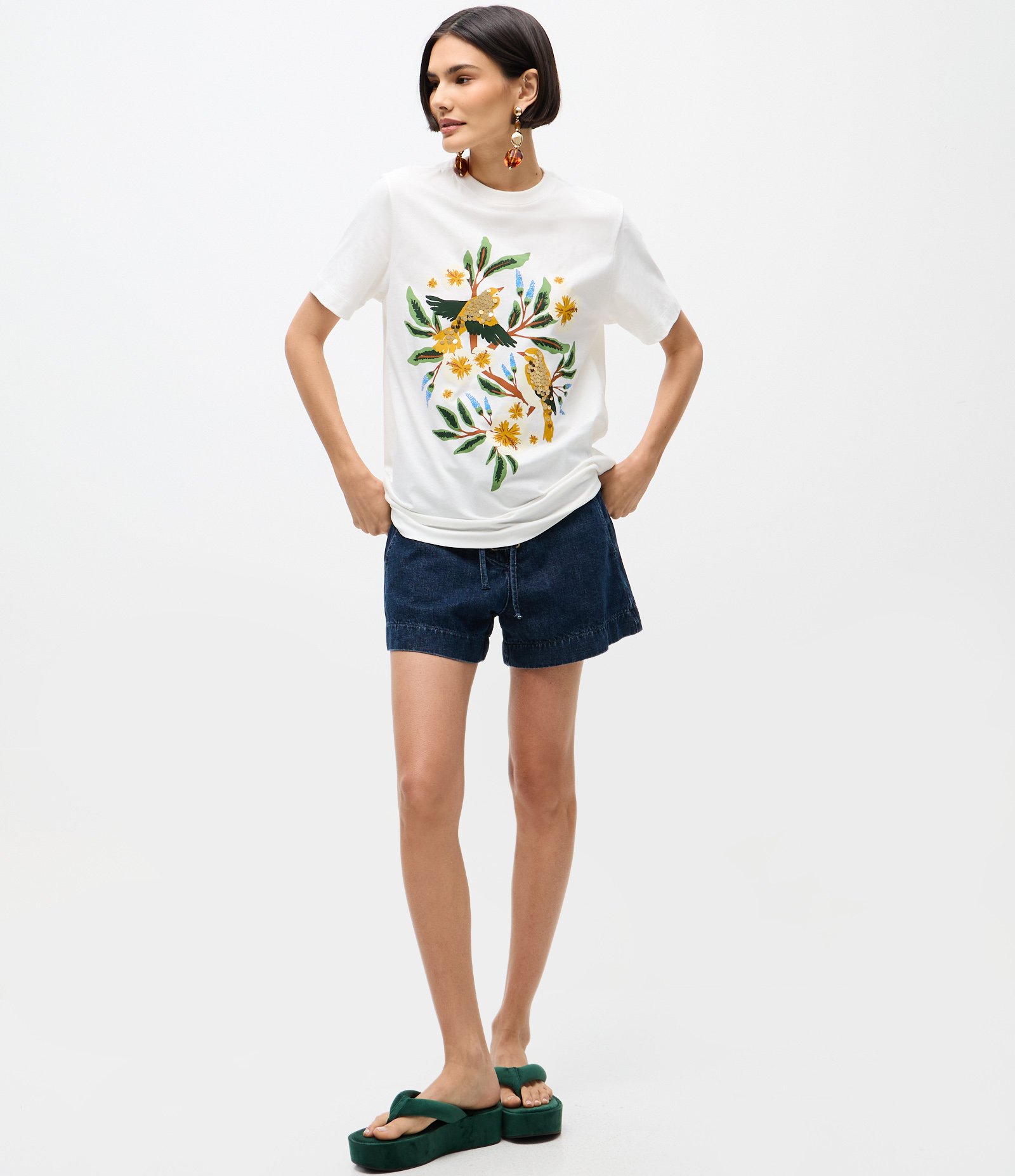 Camiseta em Algodão com Estampa Bordada de Pássaros Branco 2