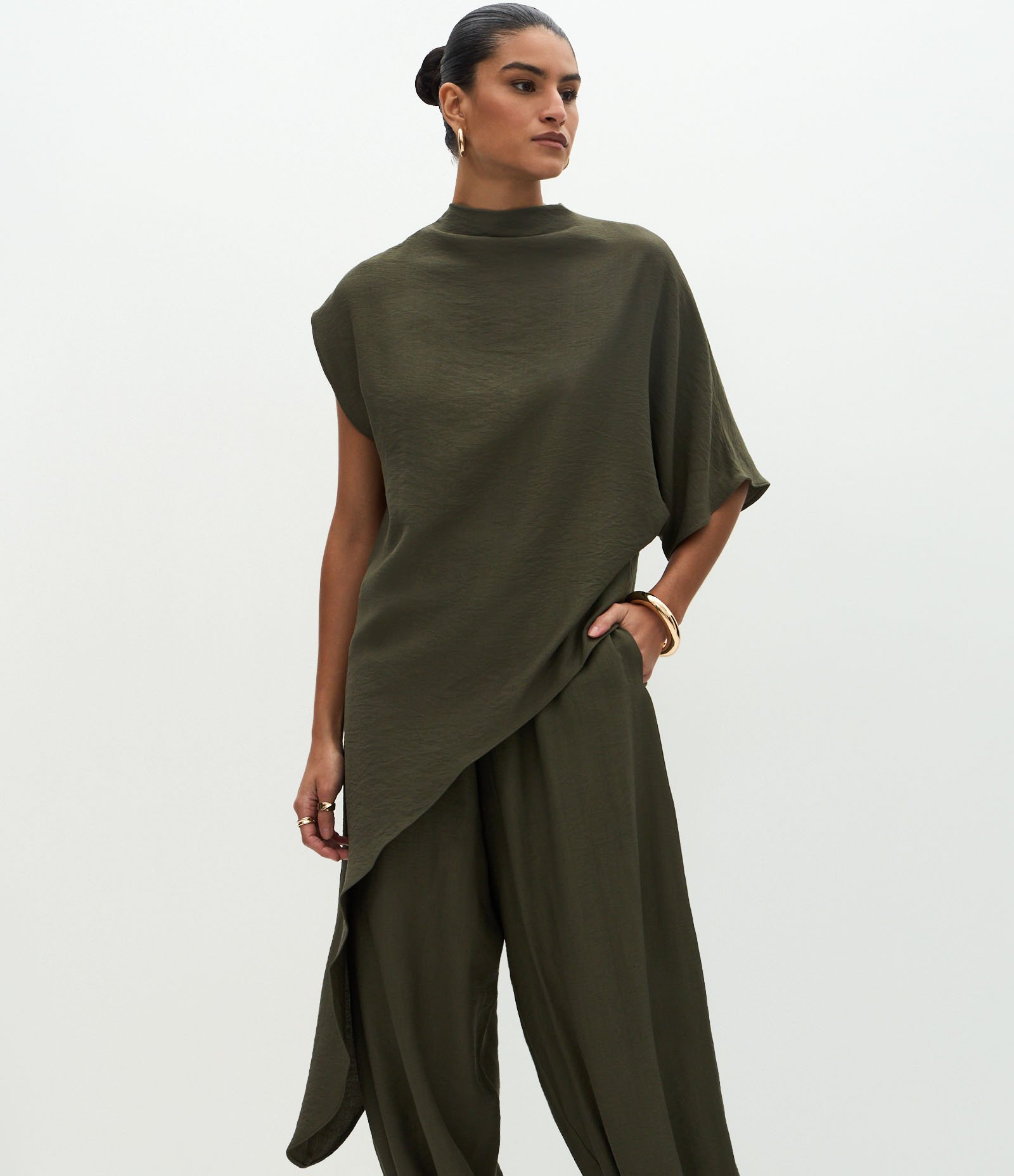 Calça Aladim em Viscose com Cós Elástico Verde 2