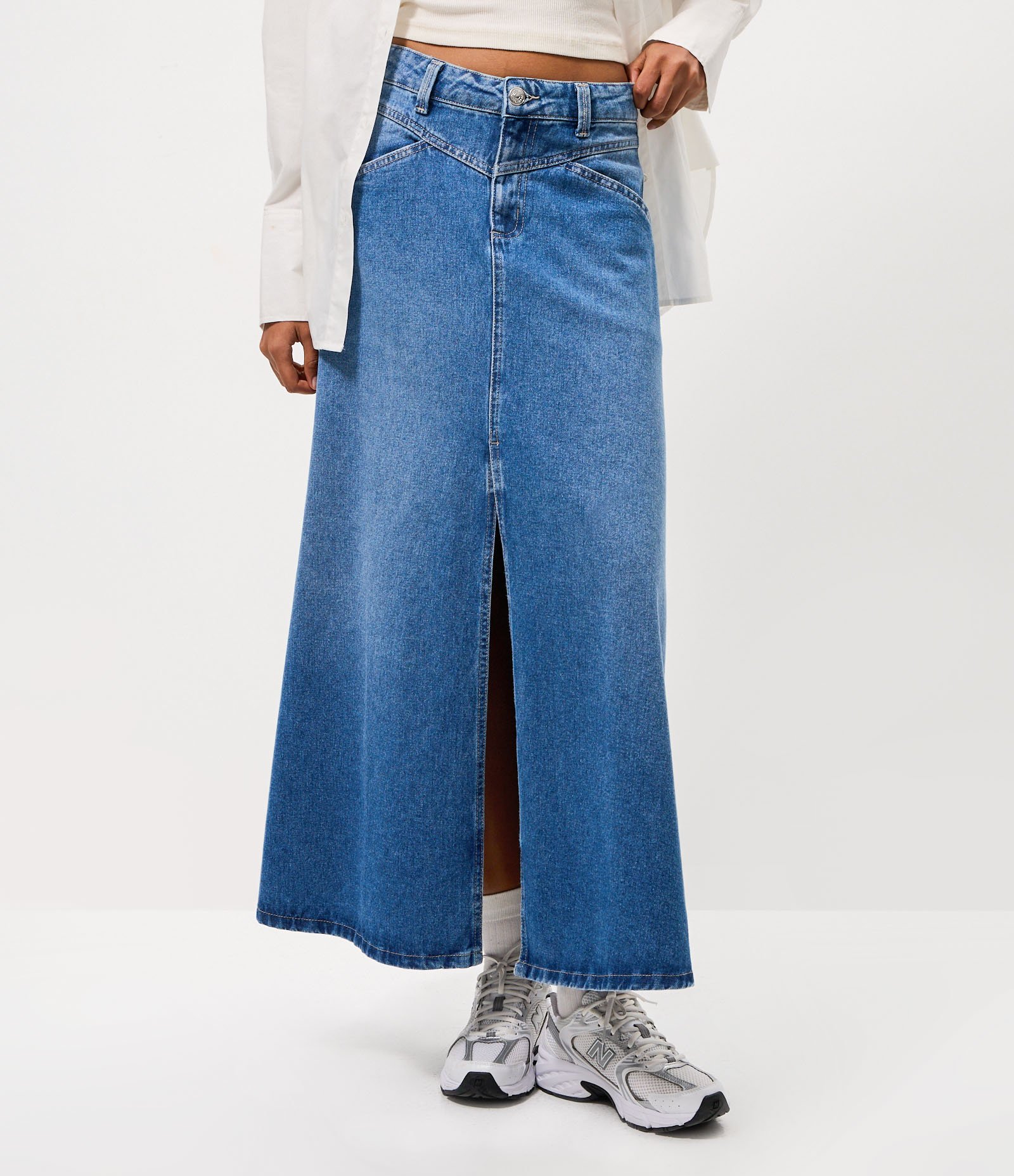 Saia New Midi Jeans com Cintura Baixa Azul 2