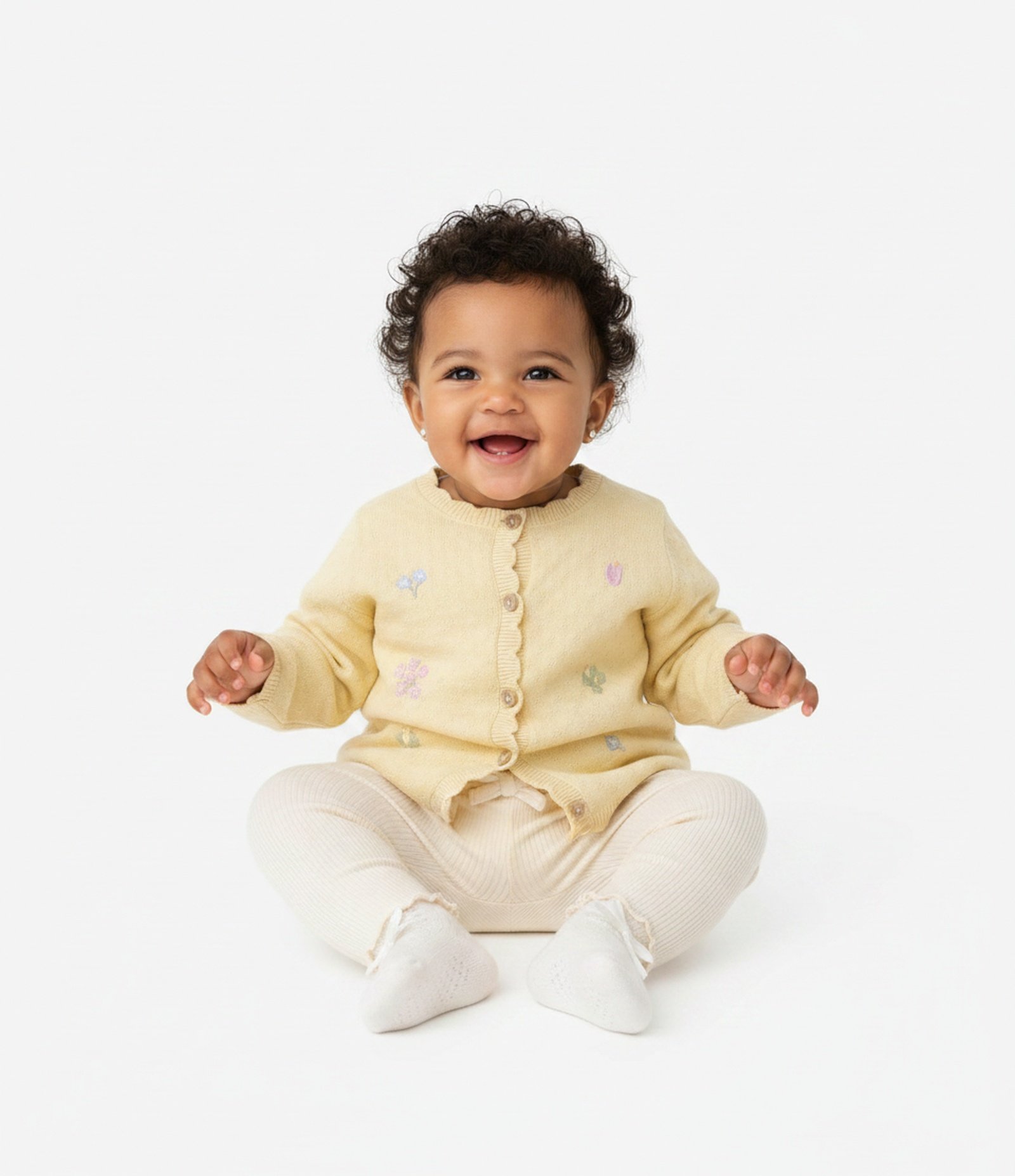 Cardigan Bebê em Tricô com Bordado Floral - Tam 0 a 18 Meses Bege 1