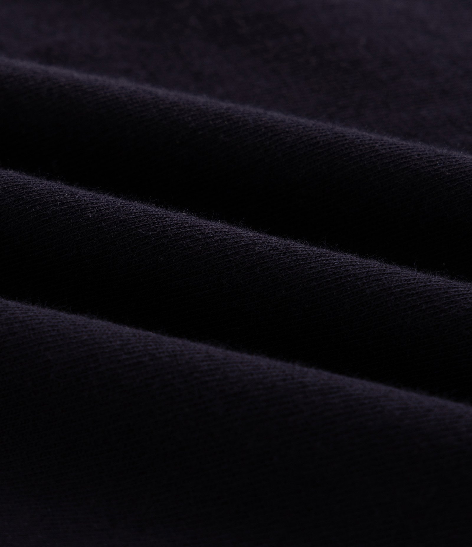 Camiseta Manga Curta com Detalhes Contrastantes Preto 3