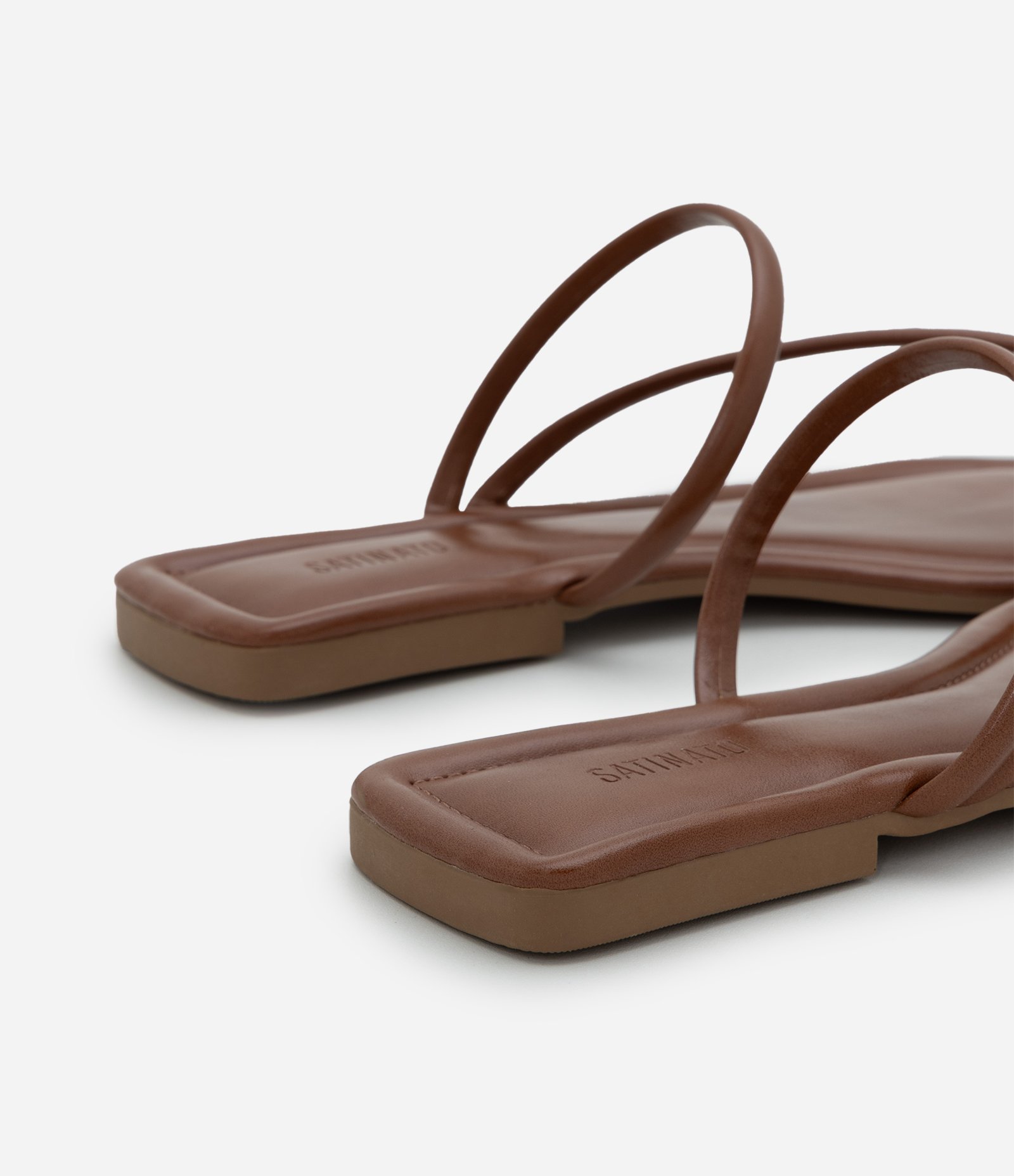 Sandália Rasteira Mule com Dedeira Bold Marrom 4