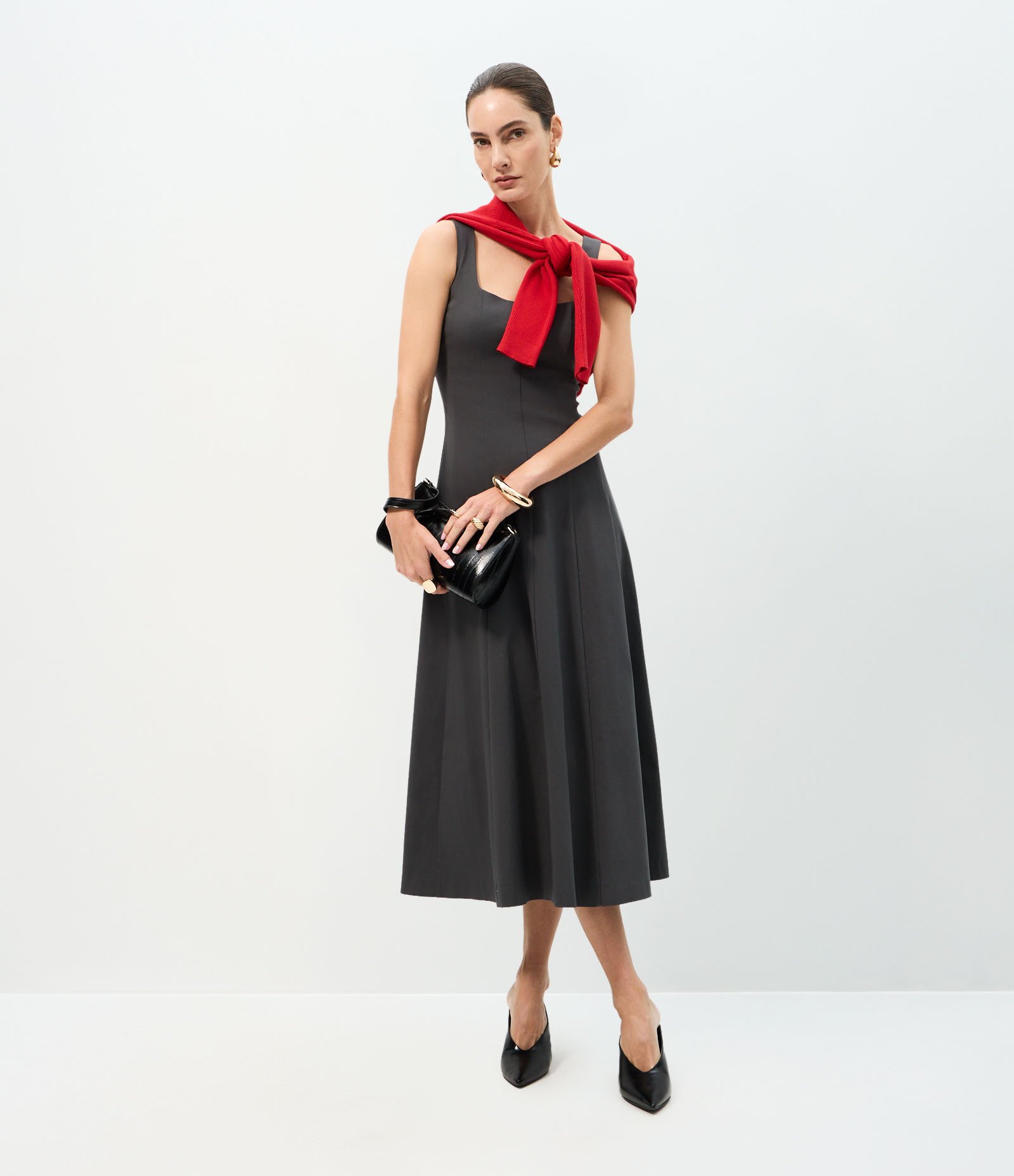 Vestido Evasê Midi em Bengaline com Decote Quadrado e Recortes Cinza 2